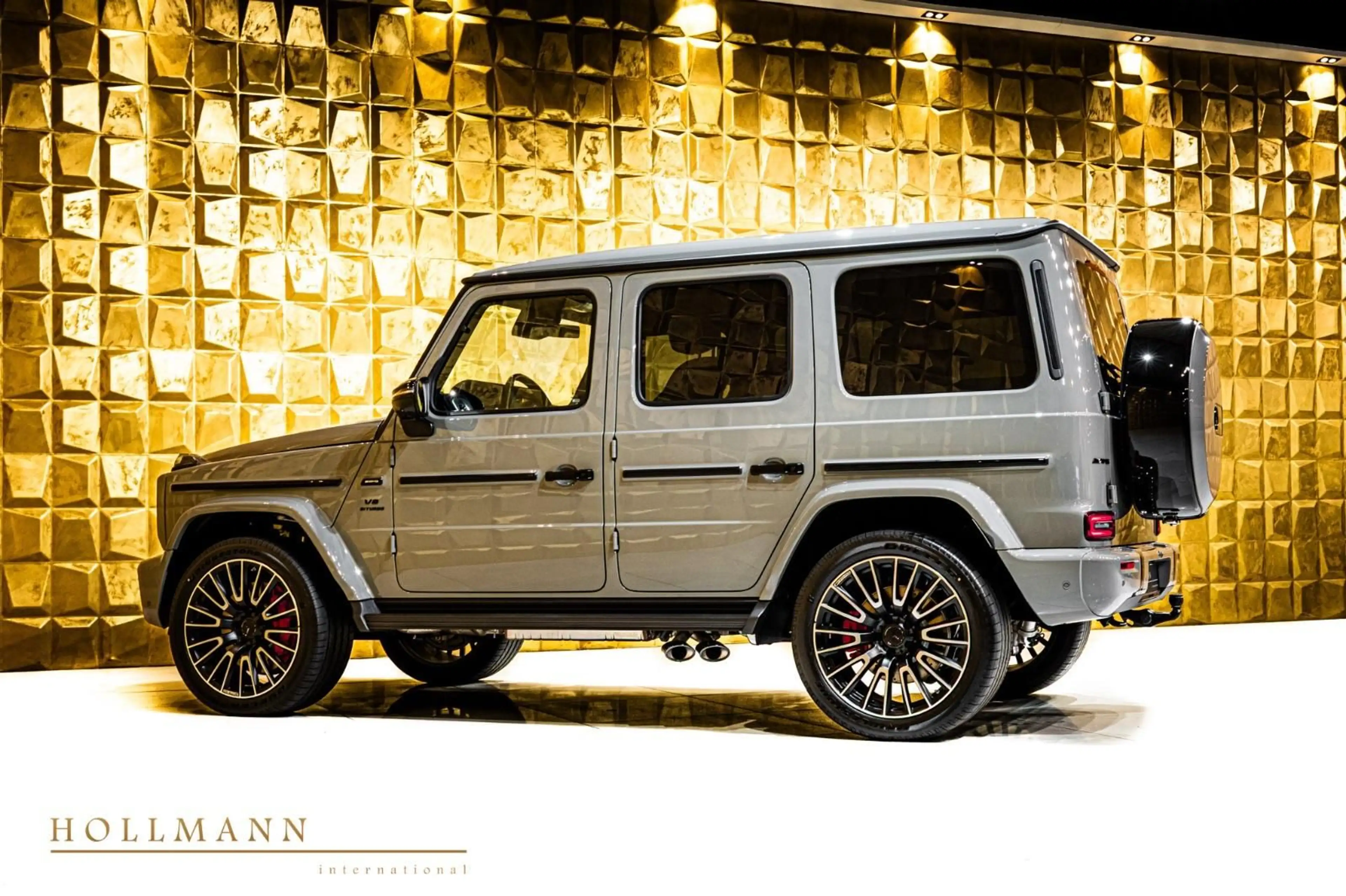 Mercedes-Benz G 63 AMG + FACELIFT + CARBON + TV + MY2027 — photo 5
