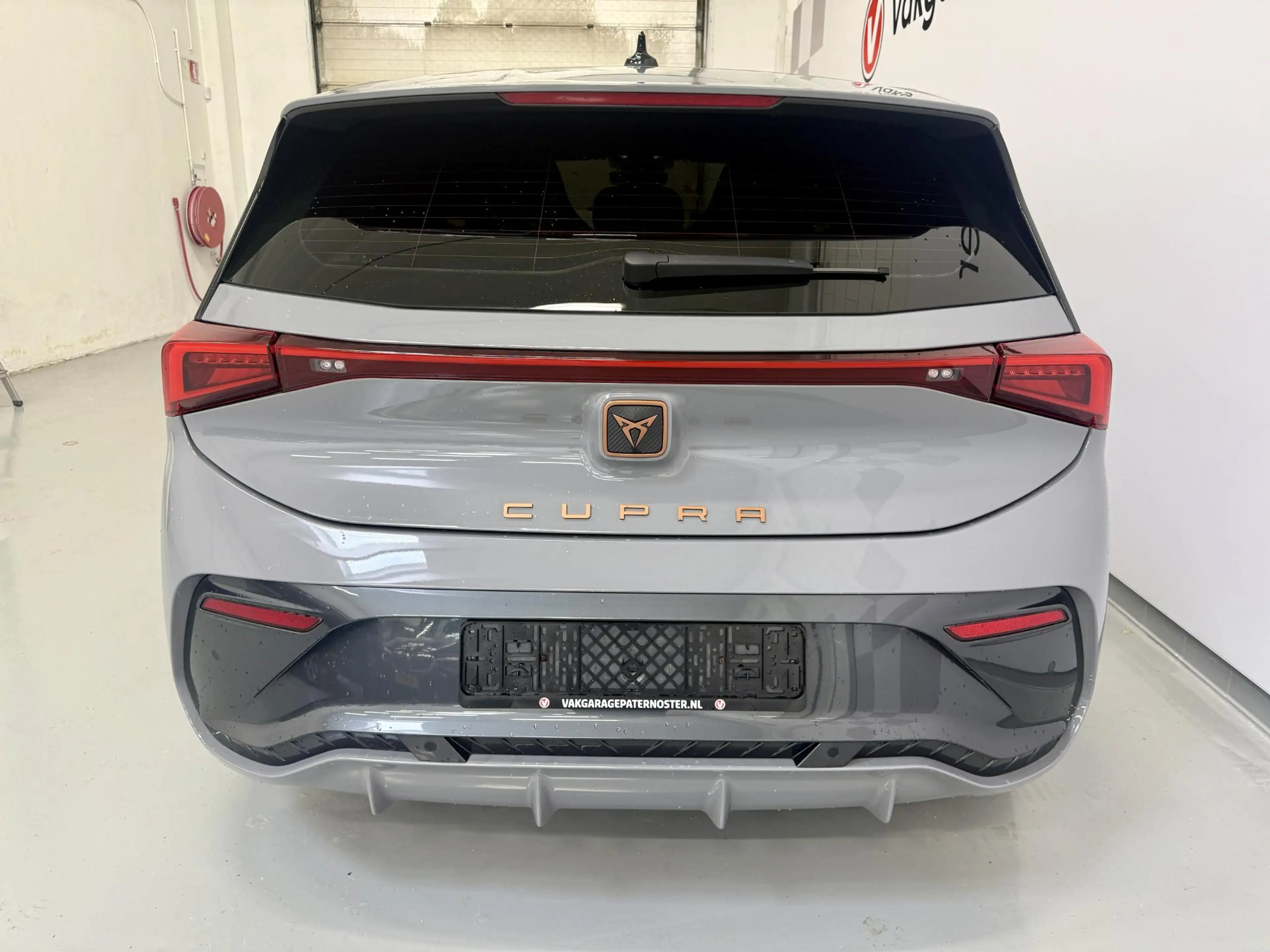 CUPRA Born Essential 62 kWh SOH 96% Carplay / Stoel & Stoel v — photo 8