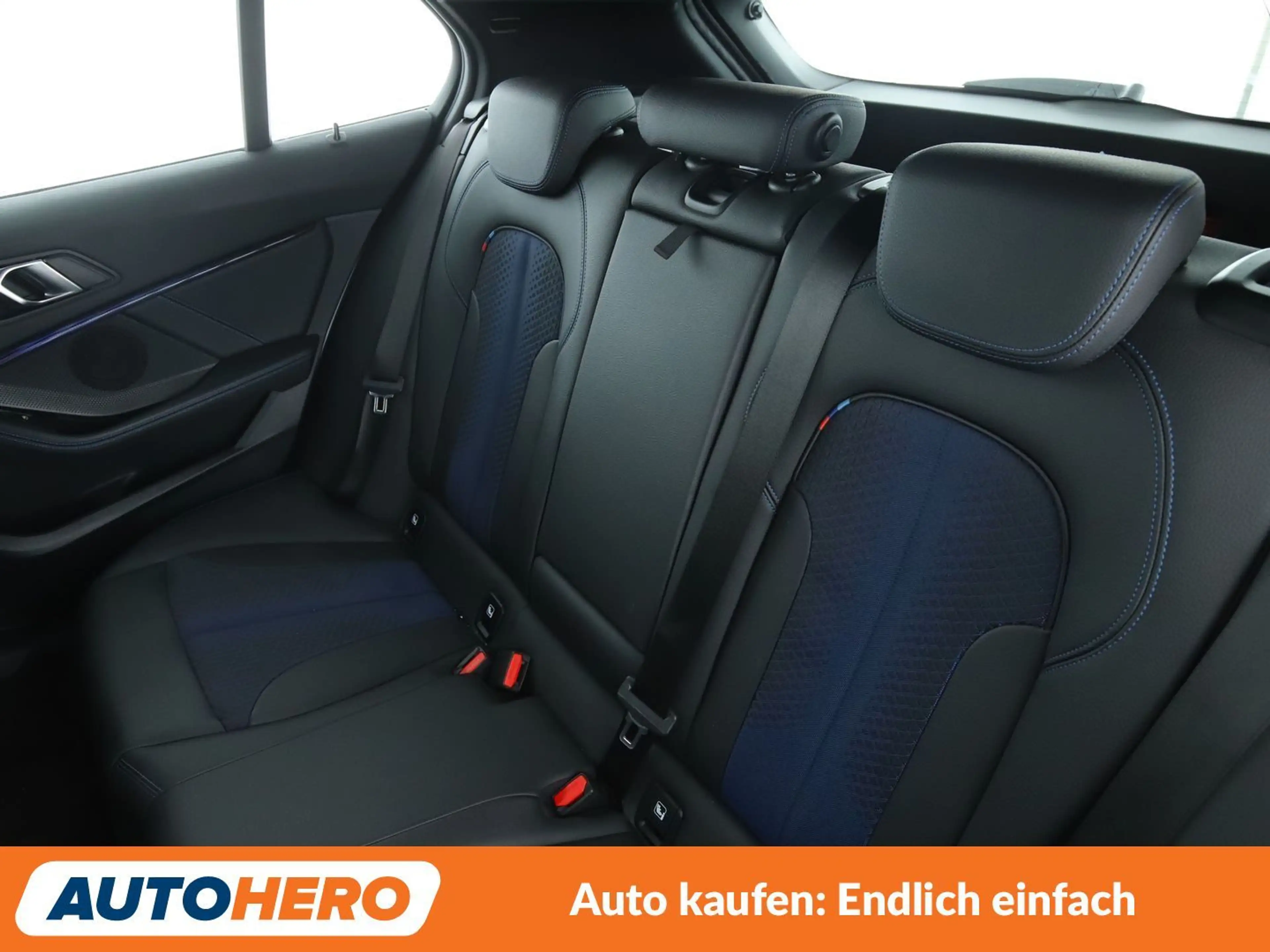 BMW 135 M135i xDrive Aut.*NAV*HUD*LED*TEMP*PDC*SHZ*ALU* — photo 14