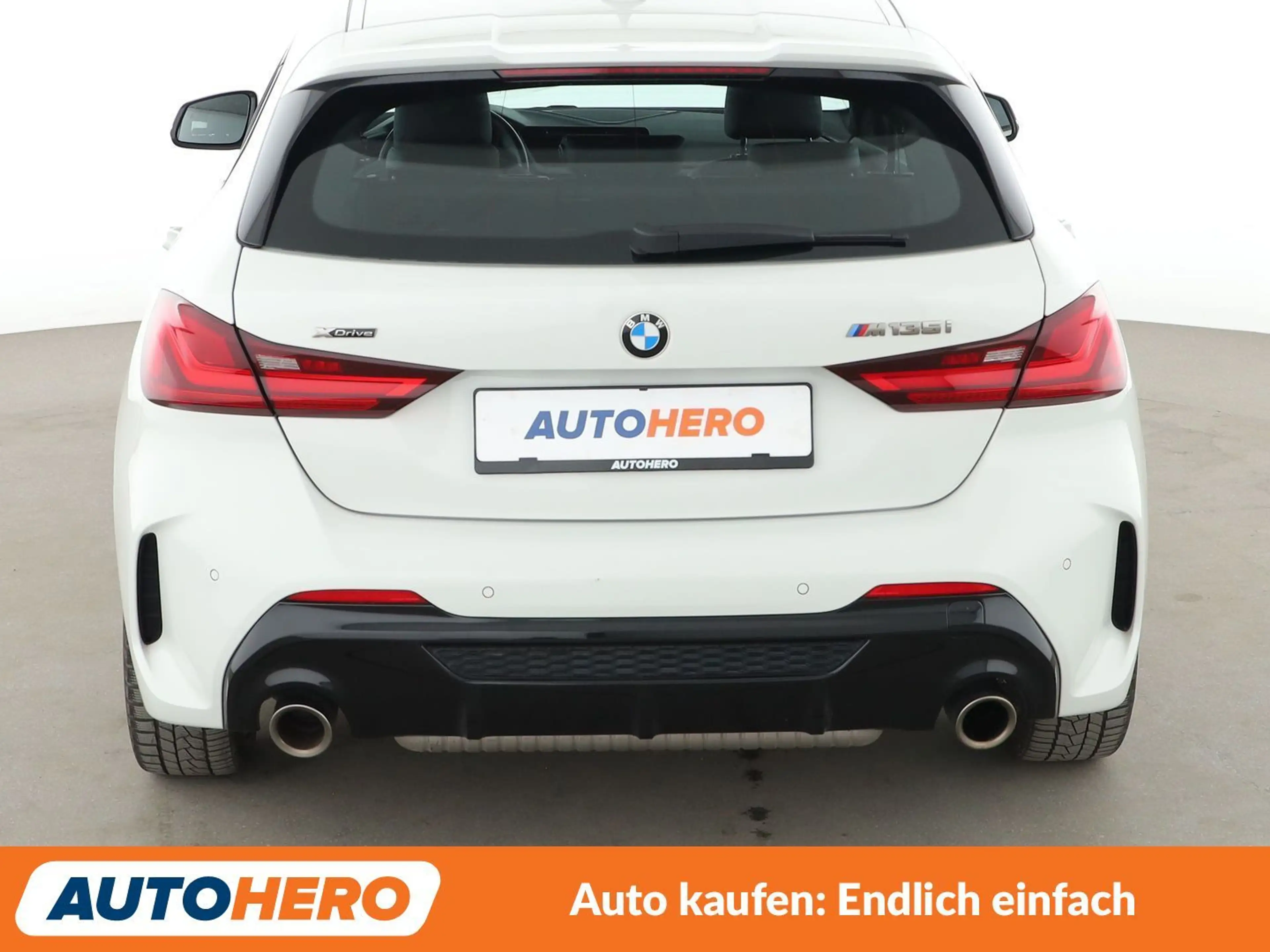 BMW 135 M135i xDrive Aut.*NAV*HUD*LED*TEMP*PDC*SHZ*ALU* — photo 5