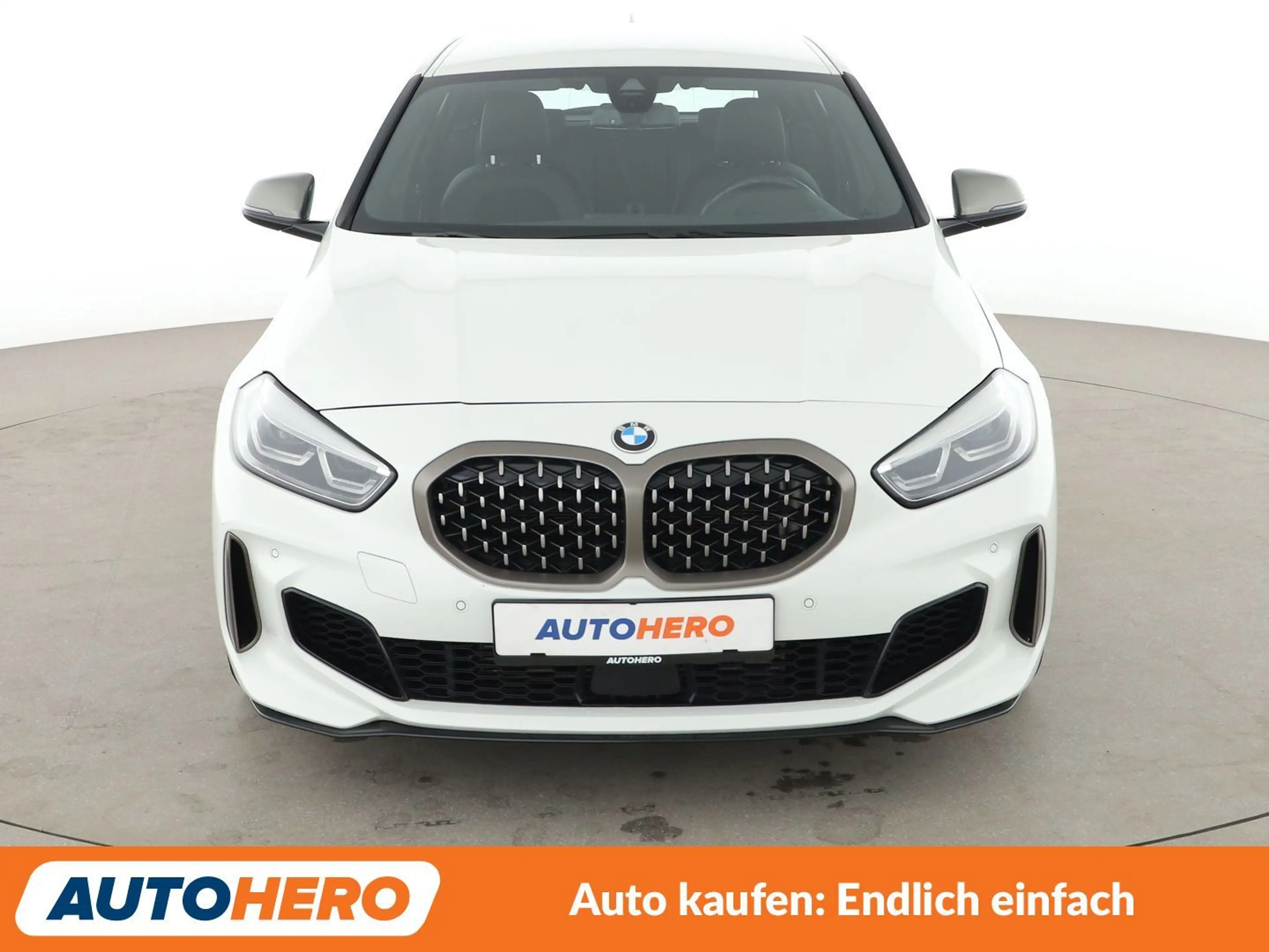 BMW 135 M135i xDrive Aut.*NAV*HUD*LED*TEMP*PDC*SHZ*ALU* — photo 9