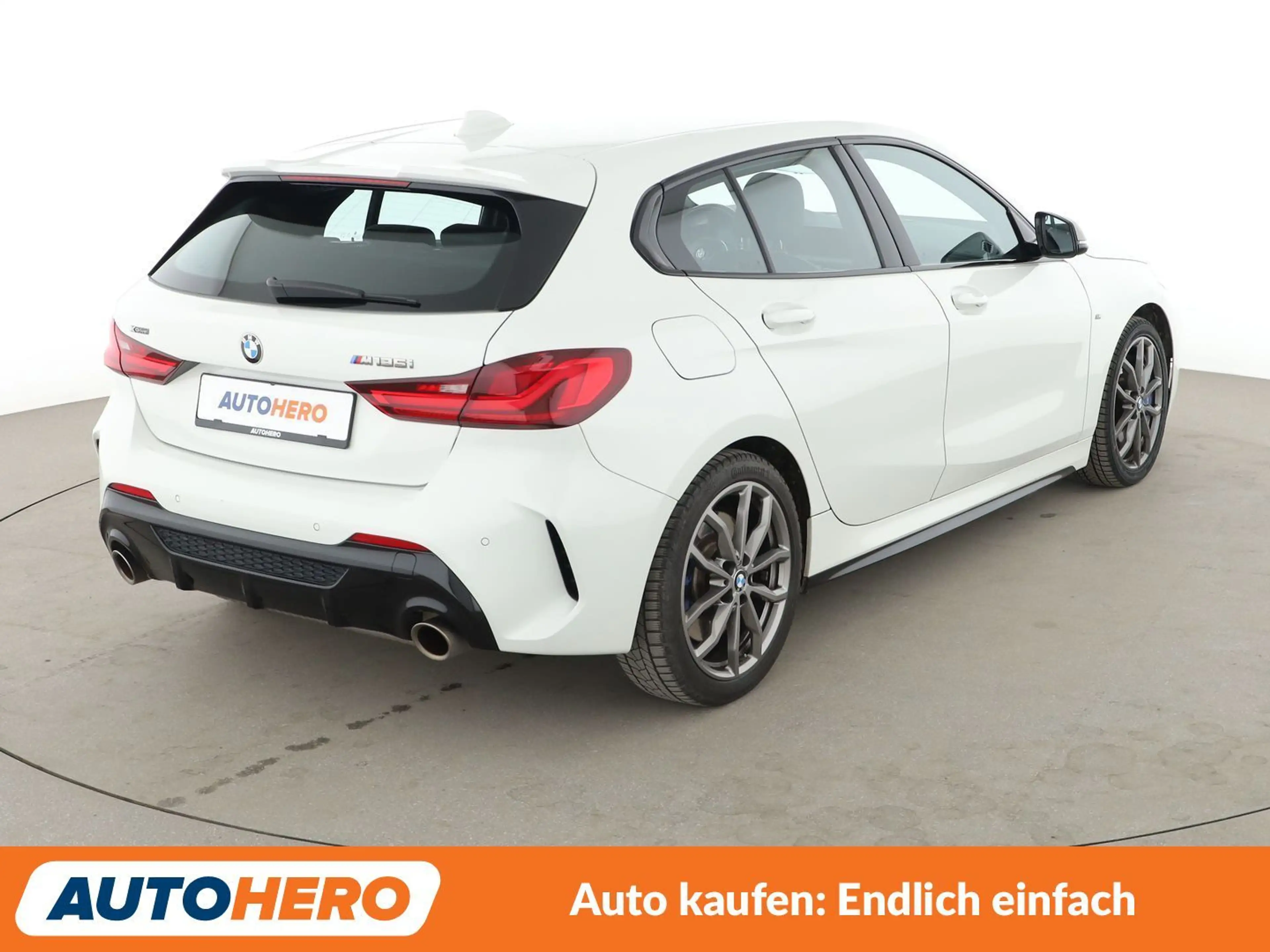 BMW 135 M135i xDrive Aut.*NAV*HUD*LED*TEMP*PDC*SHZ*ALU* — photo 6