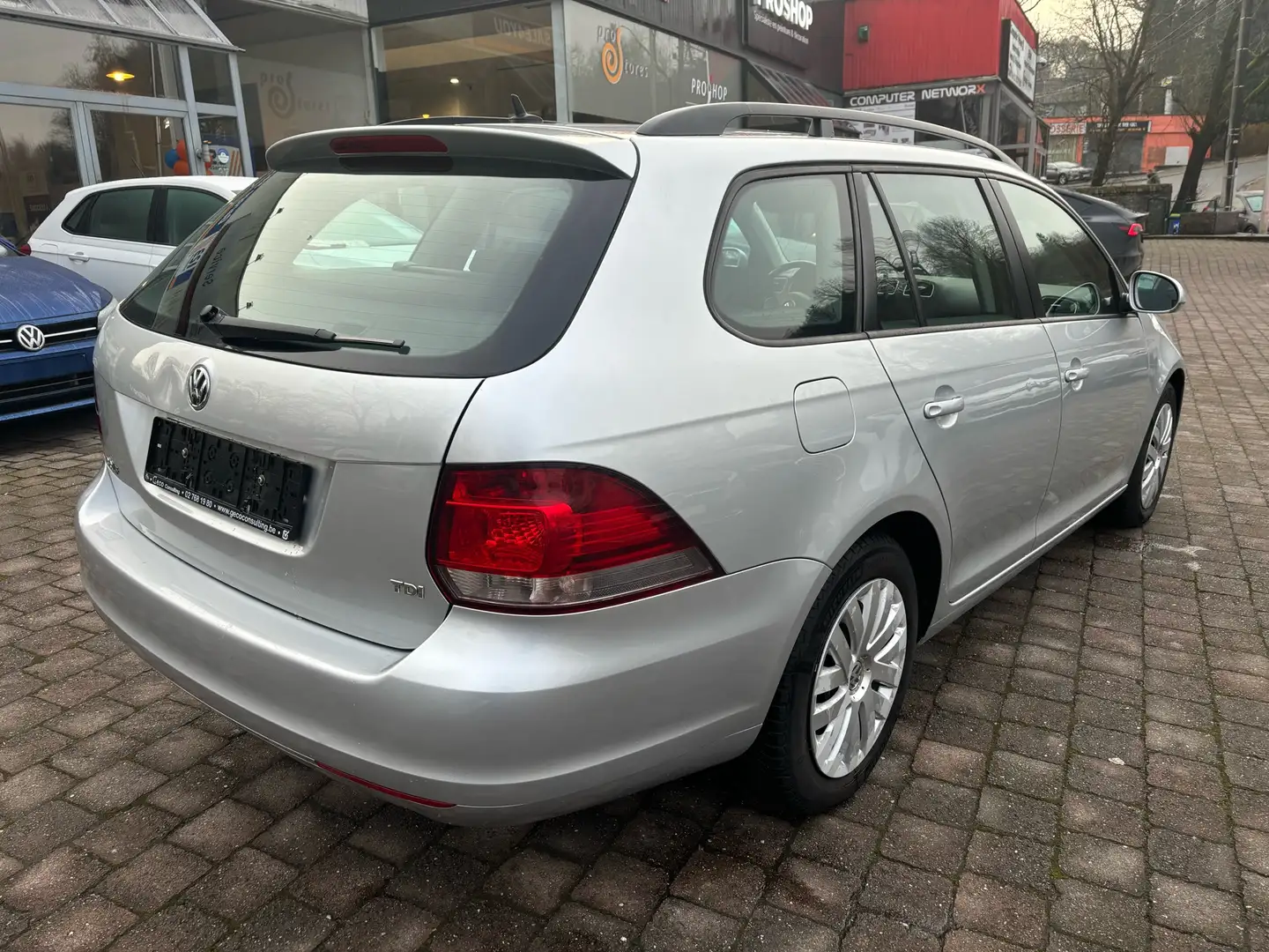 Volkswagen Golf Variant SW 1.6 CR TDi Trendline DPF - 2