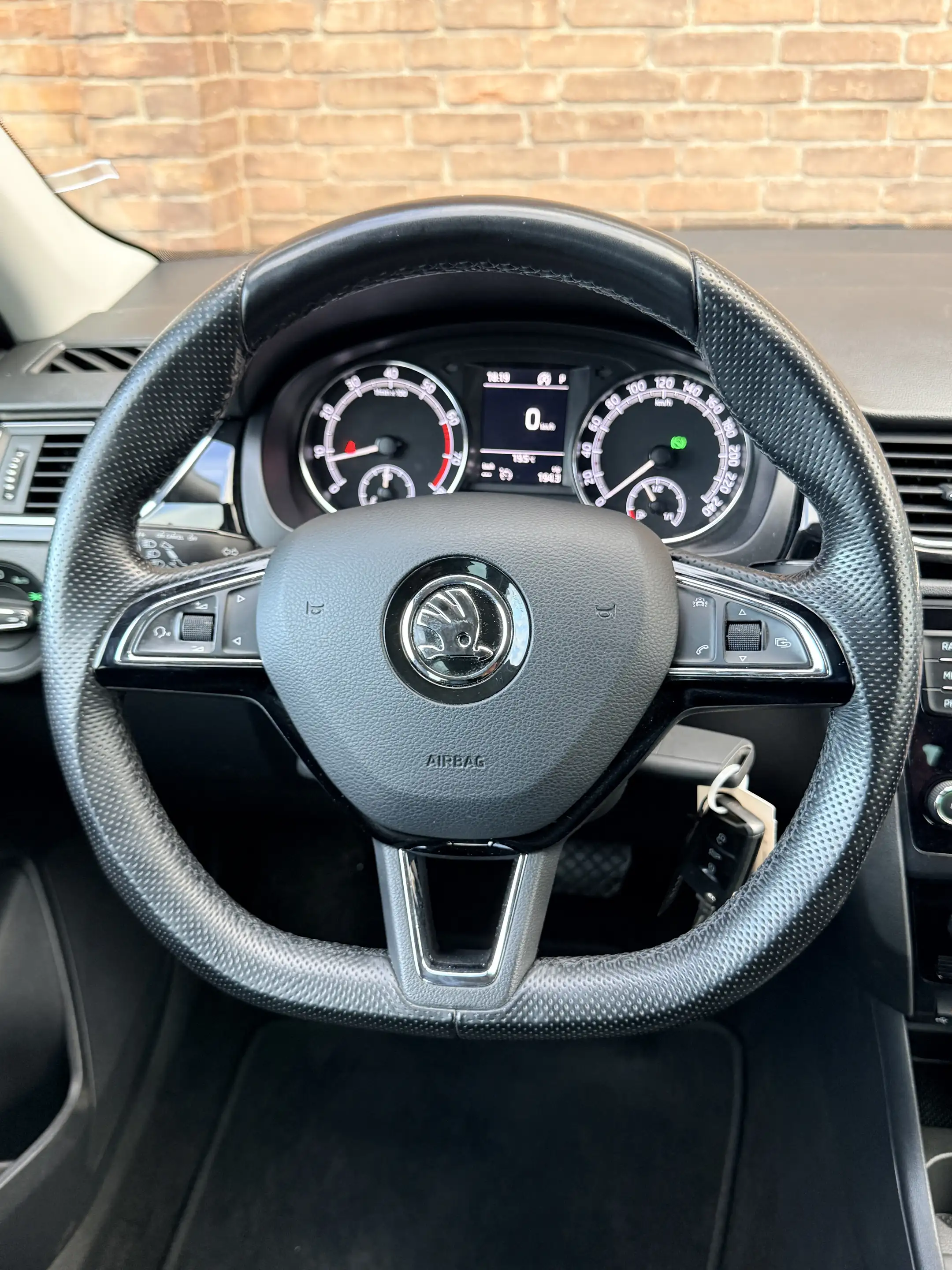 Skoda Rapid/Spaceback 1.4 TSI Style·DSG·Carplay·Cruise·Climate·17" LM nw — photo 14