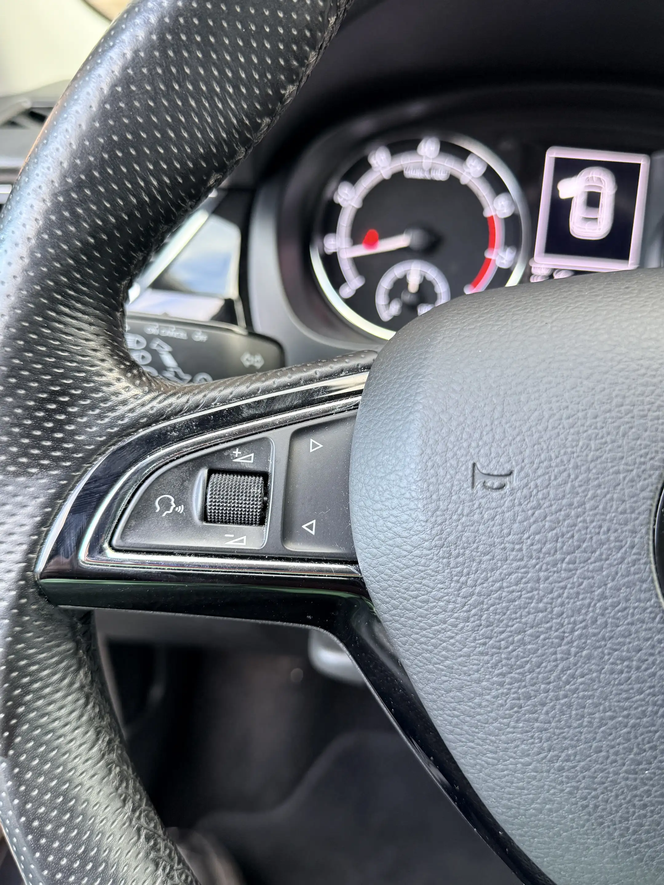 Skoda Rapid/Spaceback 1.4 TSI Style·DSG·Carplay·Cruise·Climate·17" LM nw — photo 15