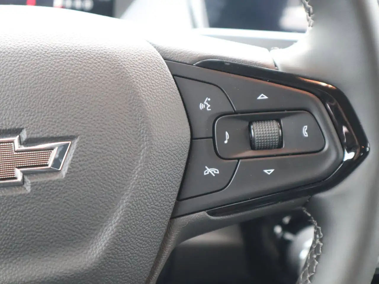 Chevrolet Bolt снимка Chevrolet Bolt