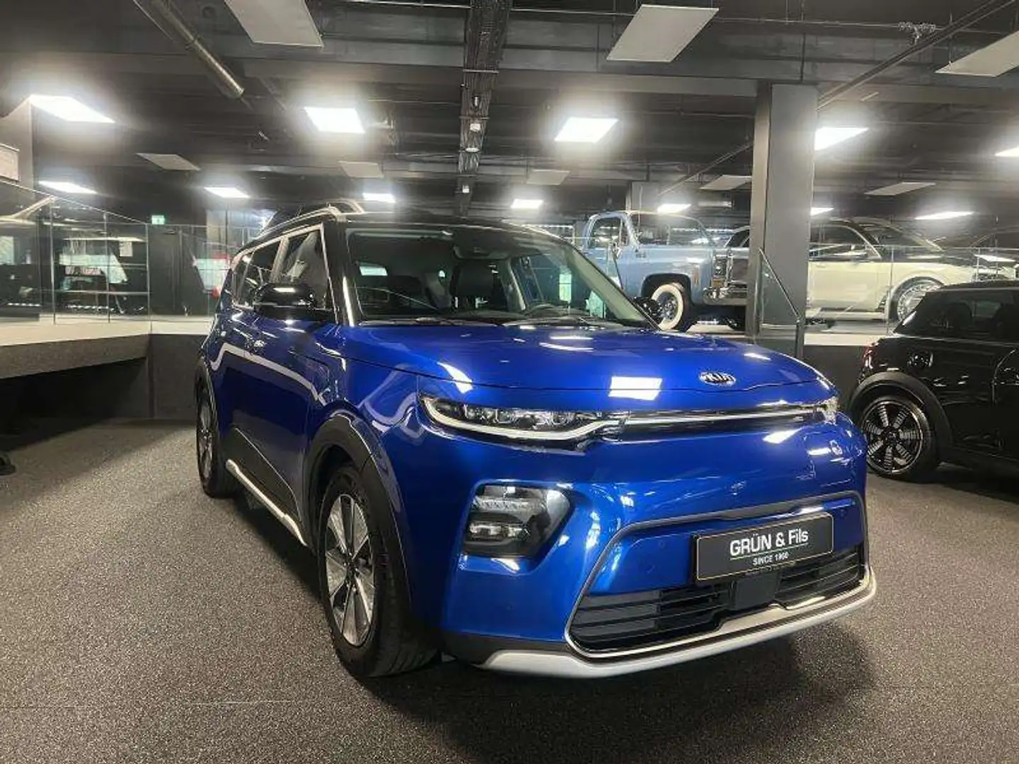 Kia Soul e Soul More 64 kWh 150kw Blauw - 1