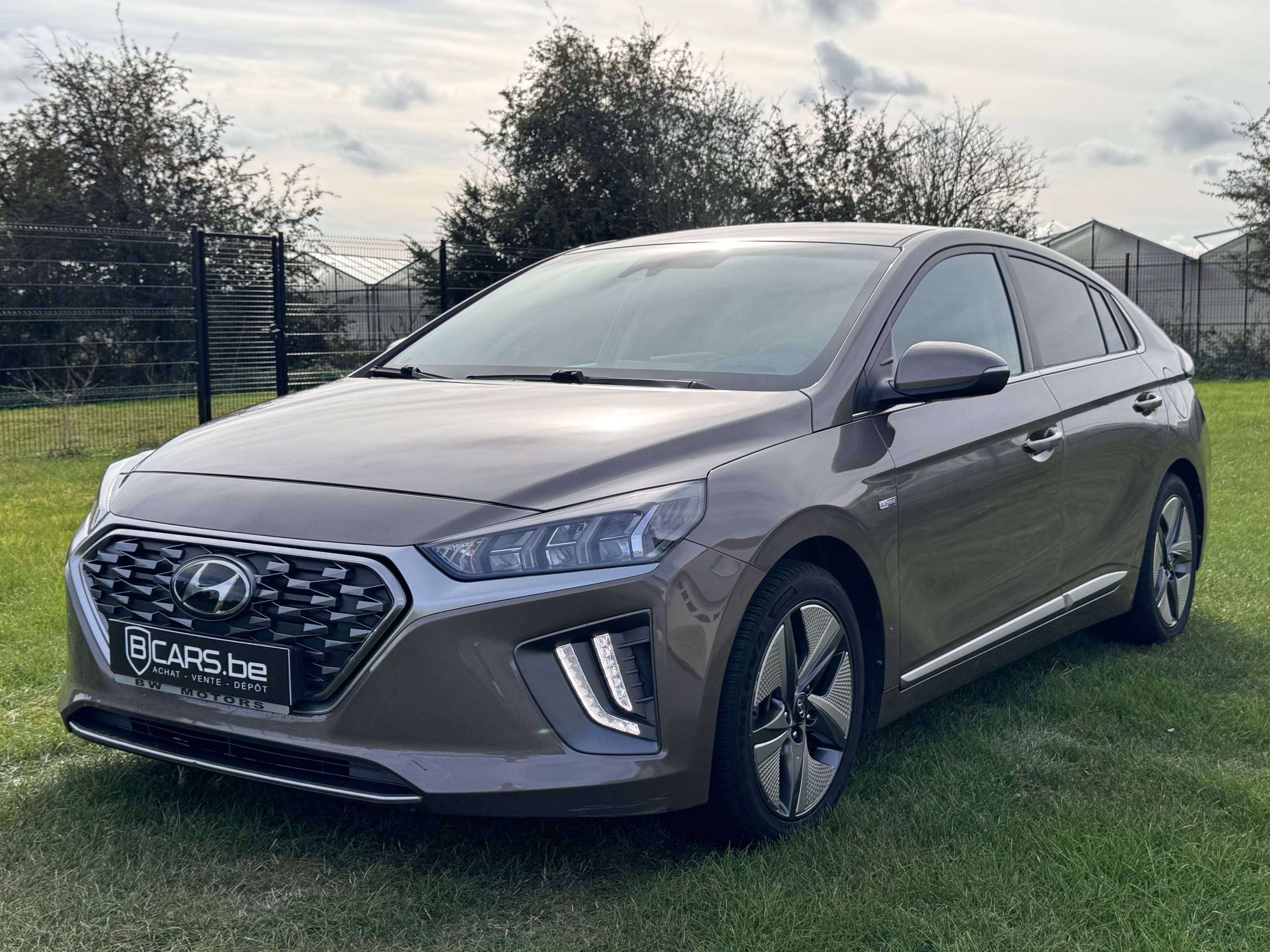 Hyundai IONIQ