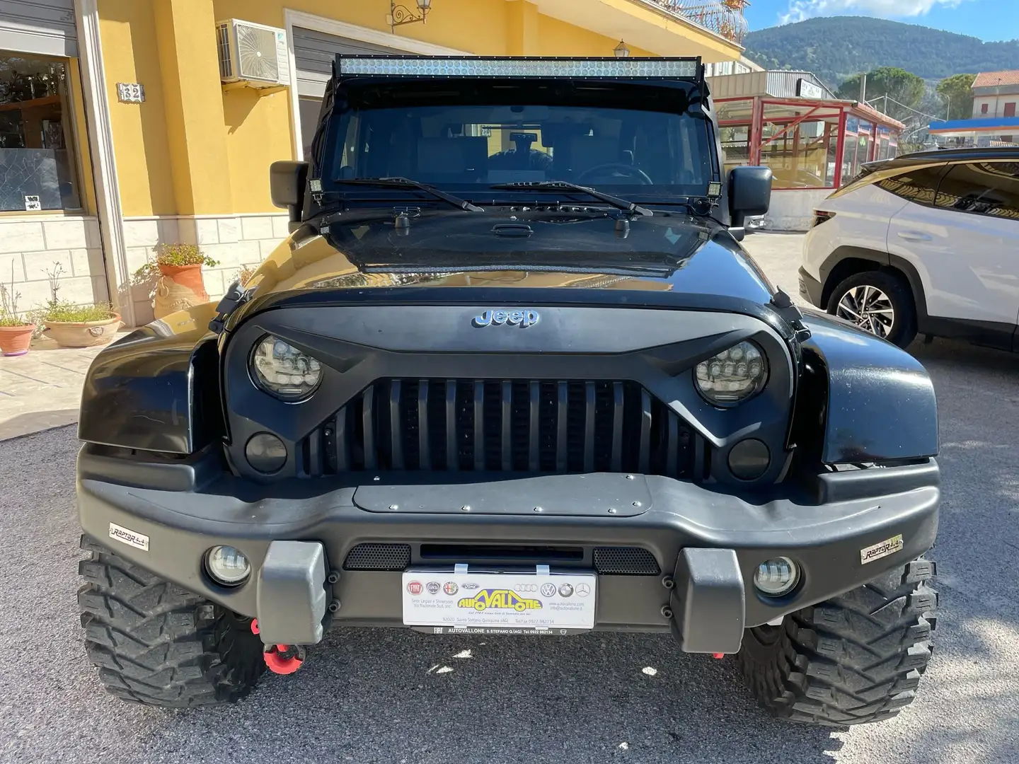 Jeep Wrangler 2.8 CRD Sahara Noir - 2