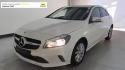 Mercedes-Benz A 180 A 180 BlueEfficiency Automatik*Navi*PDC*Allwetterreifen*Aktiver Parkassistent*Klimaautomatik*