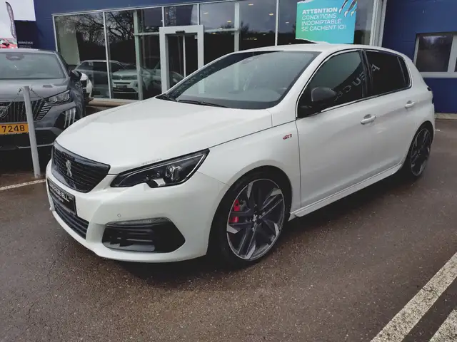 Peugeot 308 GTi by Peugeot Sport