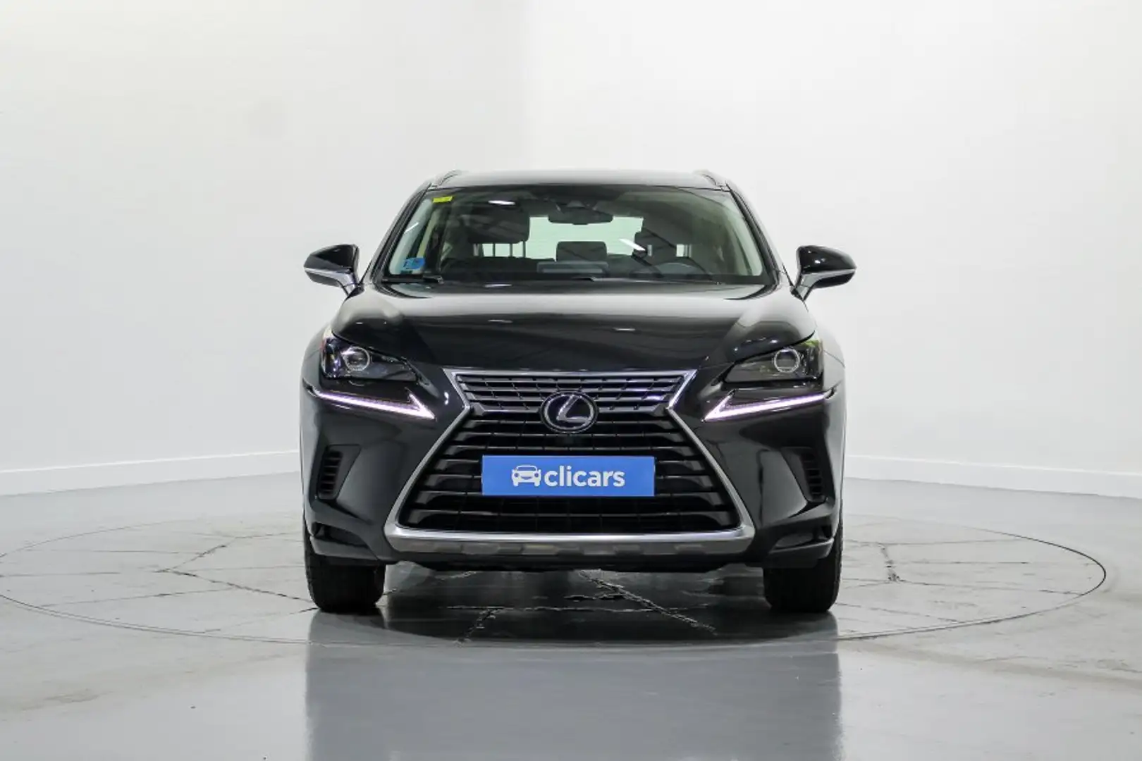 Lexus NX 300 300h Business 2WD Negro - 2