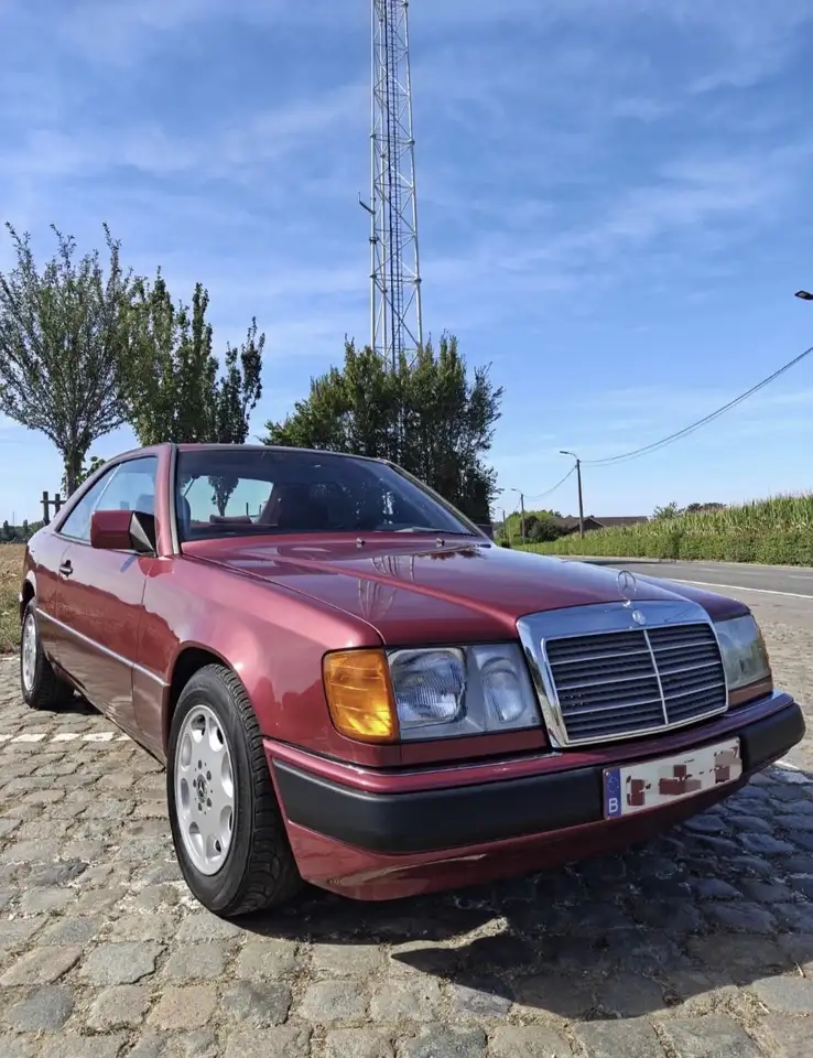 Mercedes-Benz CE 230, foto 1