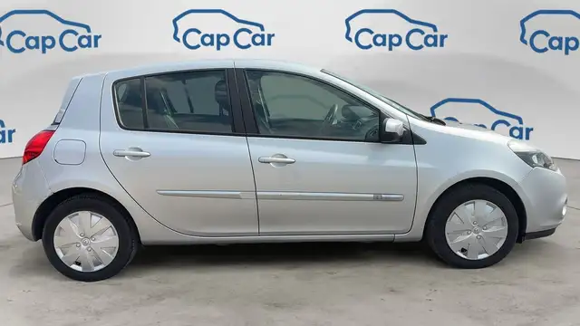 Renault Clio view 4