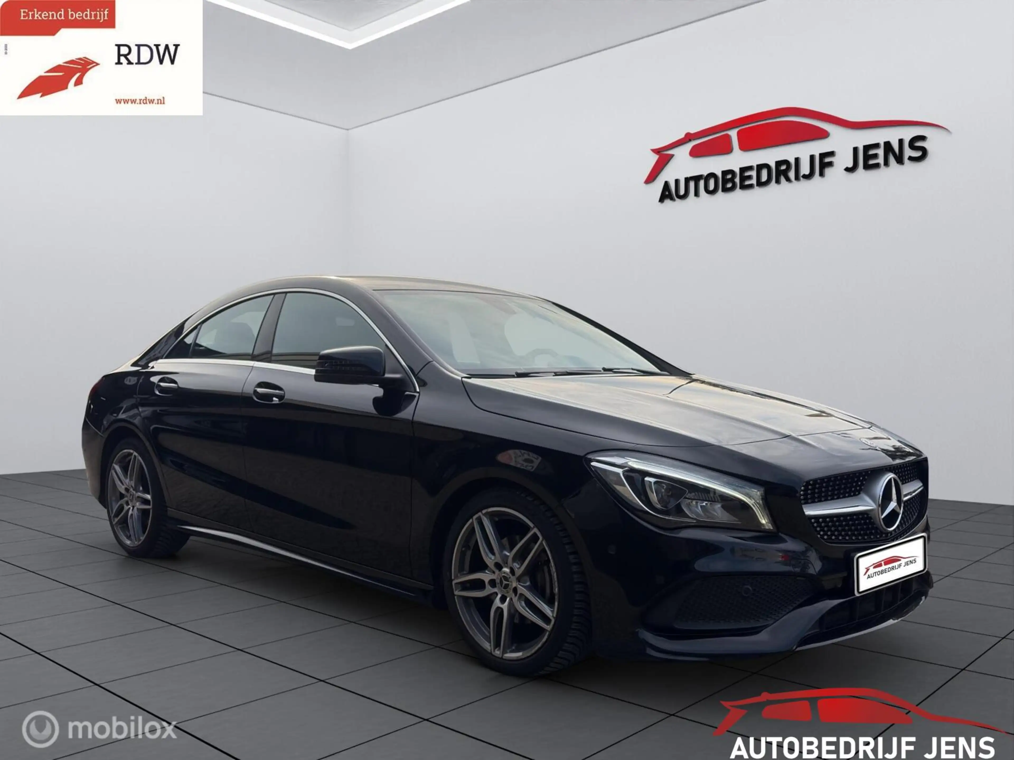 Mercedes-Benz CLA 180 Sport Edition Limited — photo 8