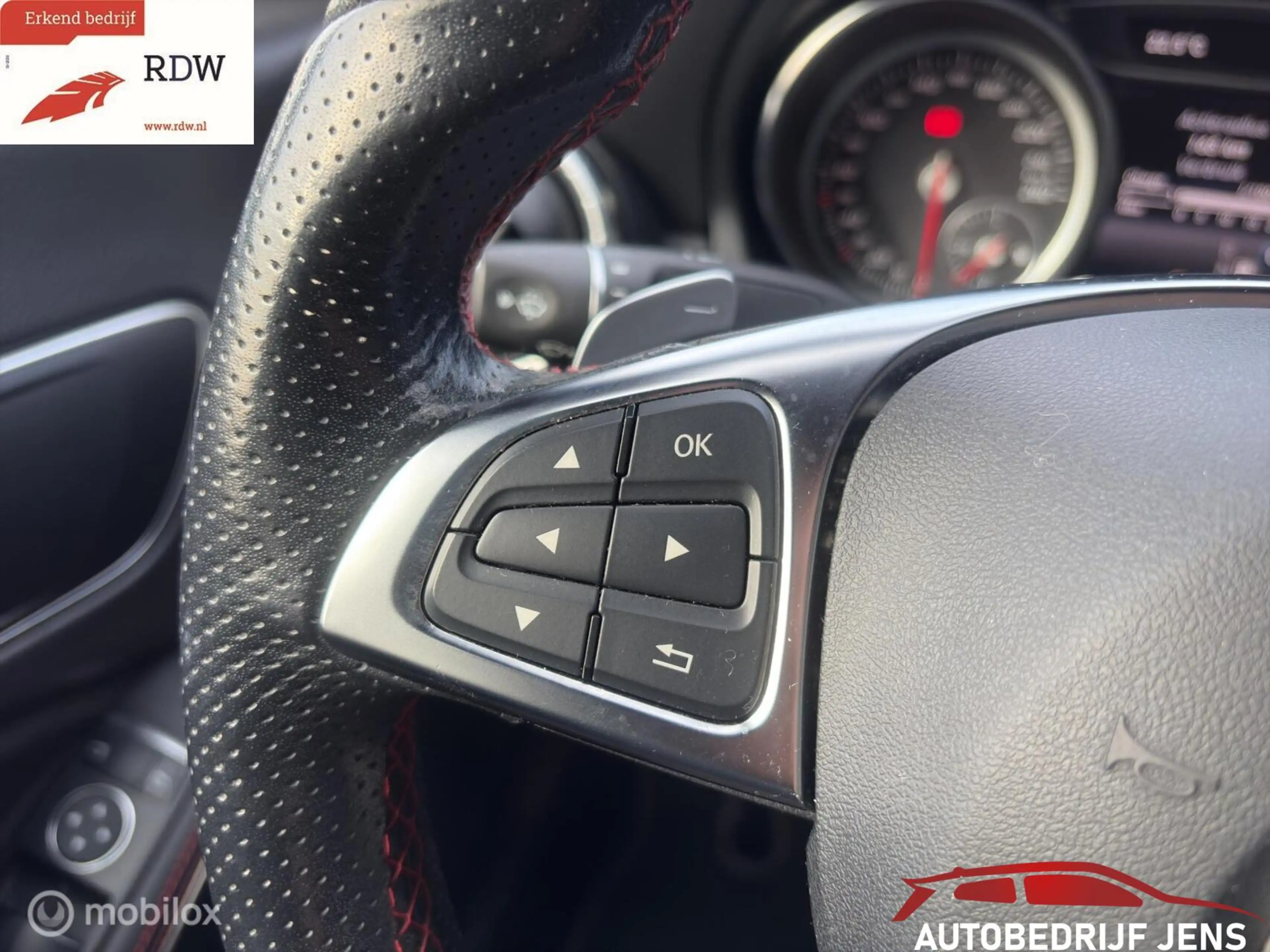 Mercedes-Benz CLA 180 Sport Edition Limited — photo 6