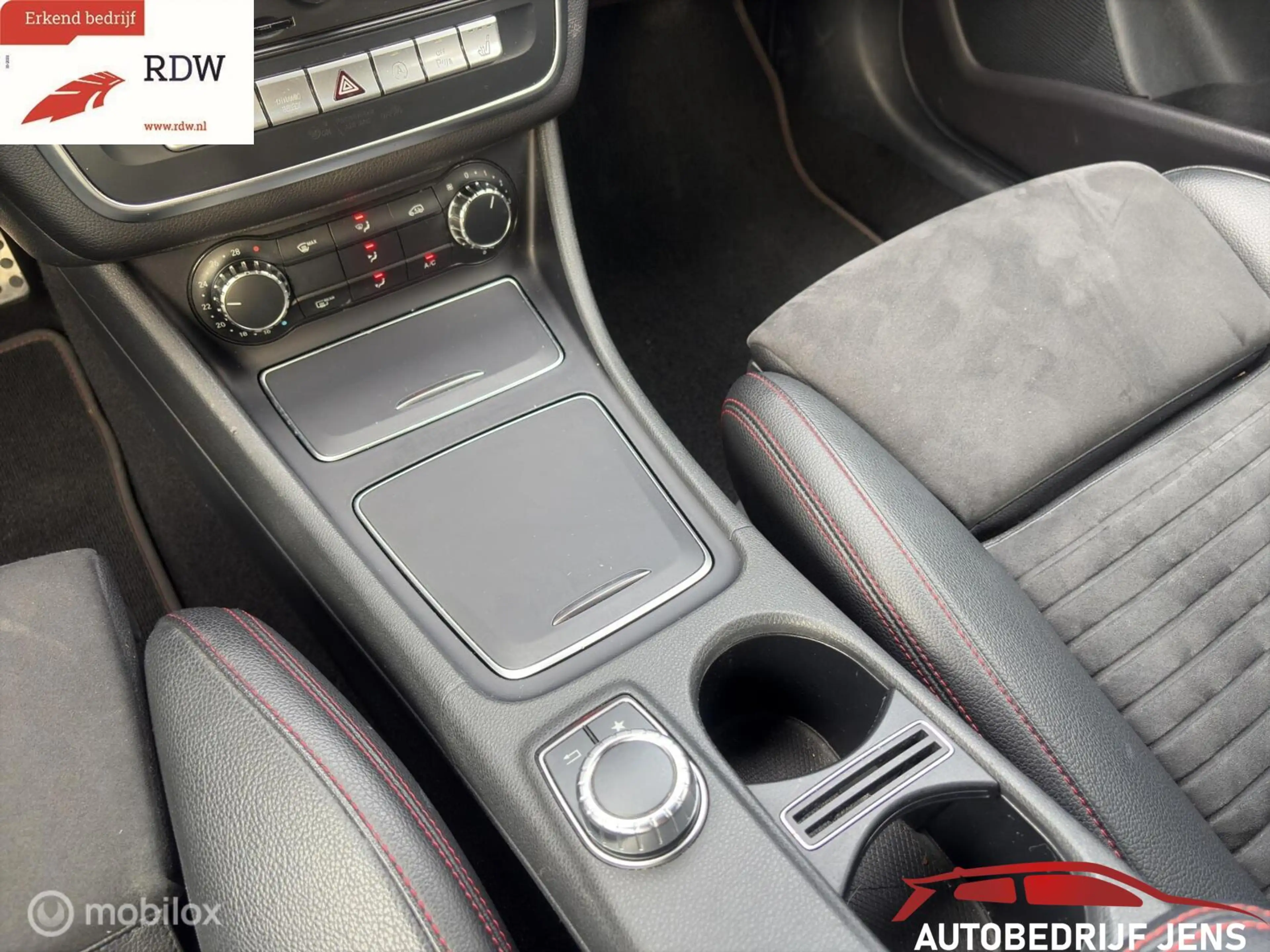 Mercedes-Benz CLA 180 Sport Edition Limited — photo 14
