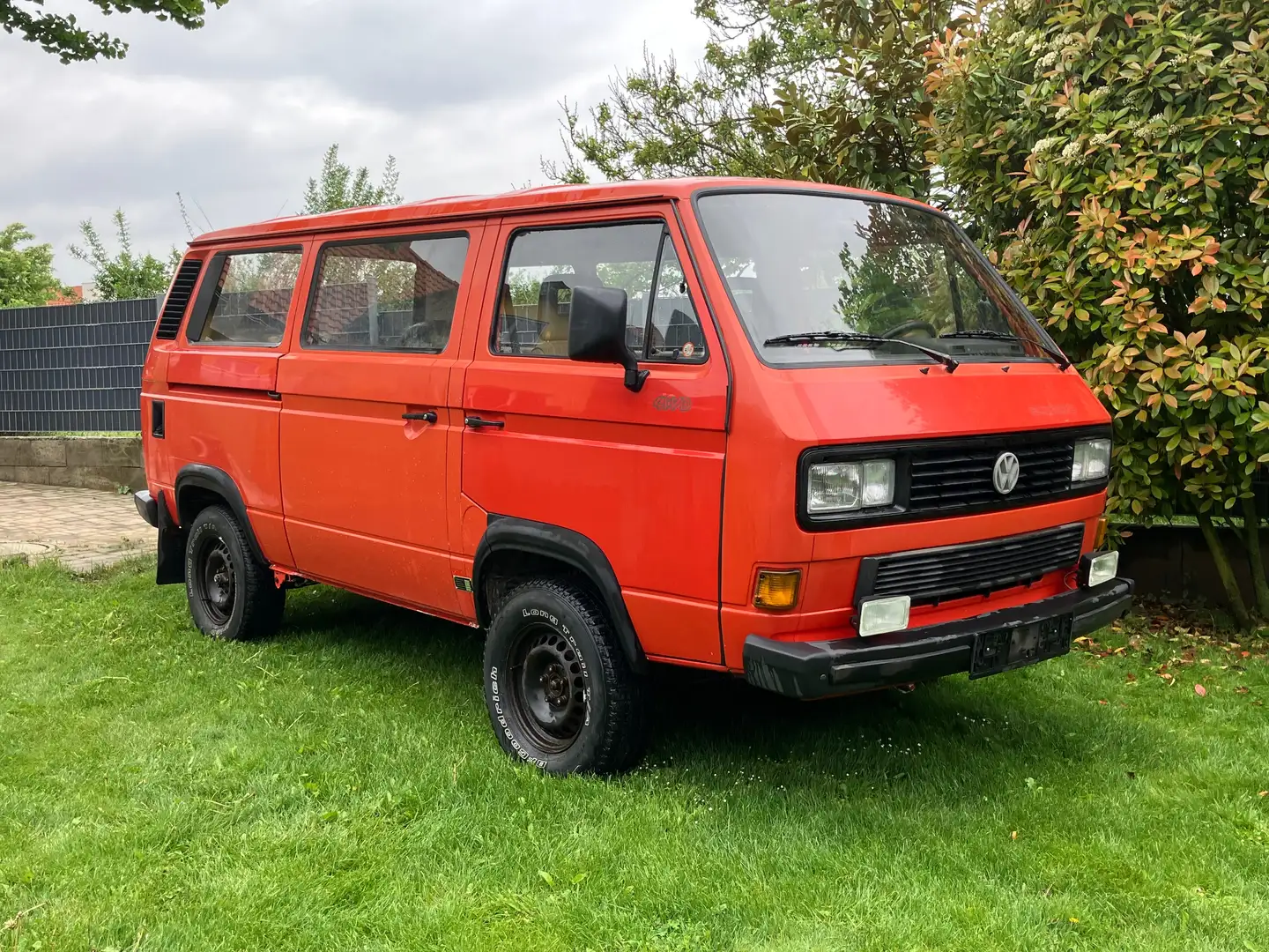 Volkswagen T3 Caravelle GL Syncro - 2x Sperre, SWP, Servo, 16" Rot - 1