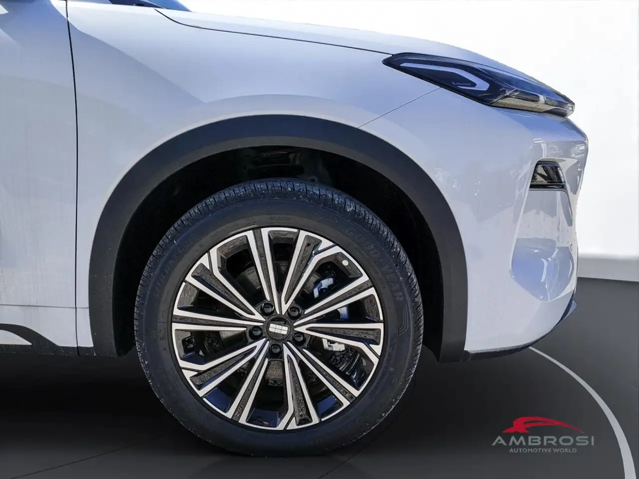Geely Starray EM-i 2026 — фото 16