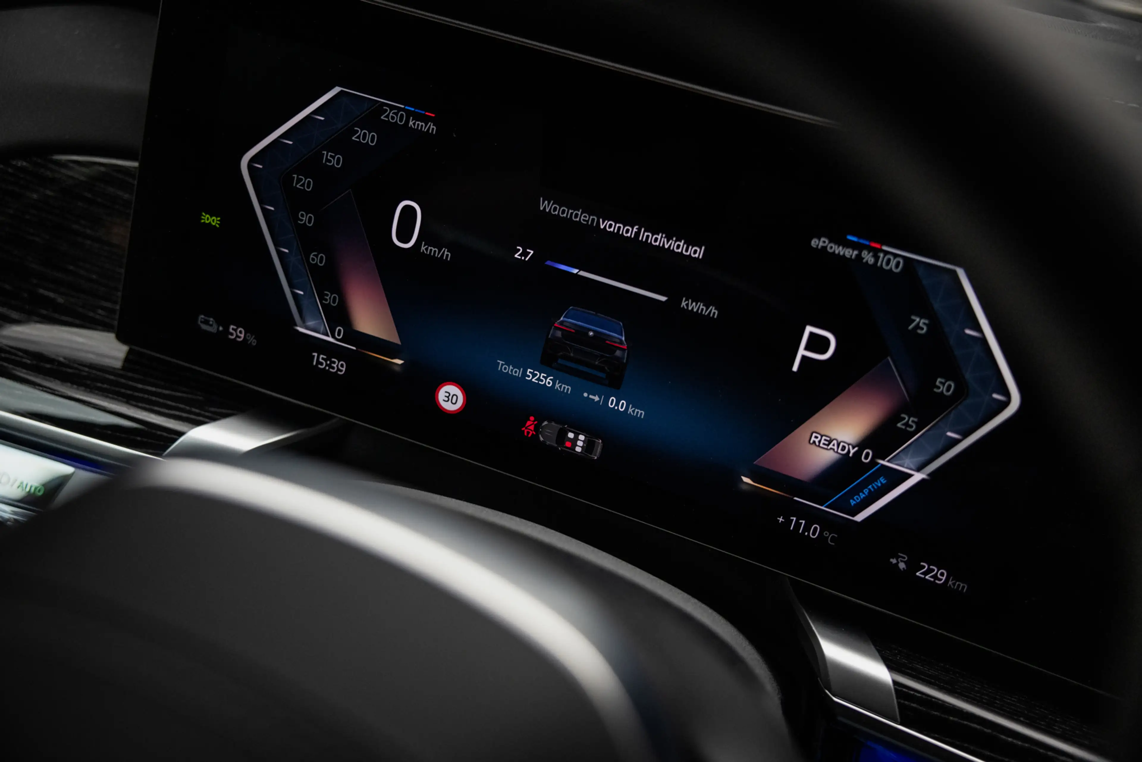 BMW i7 eDrive50 106kWh M Sport (455pk) Lage KM - Fabrieks — photo 10