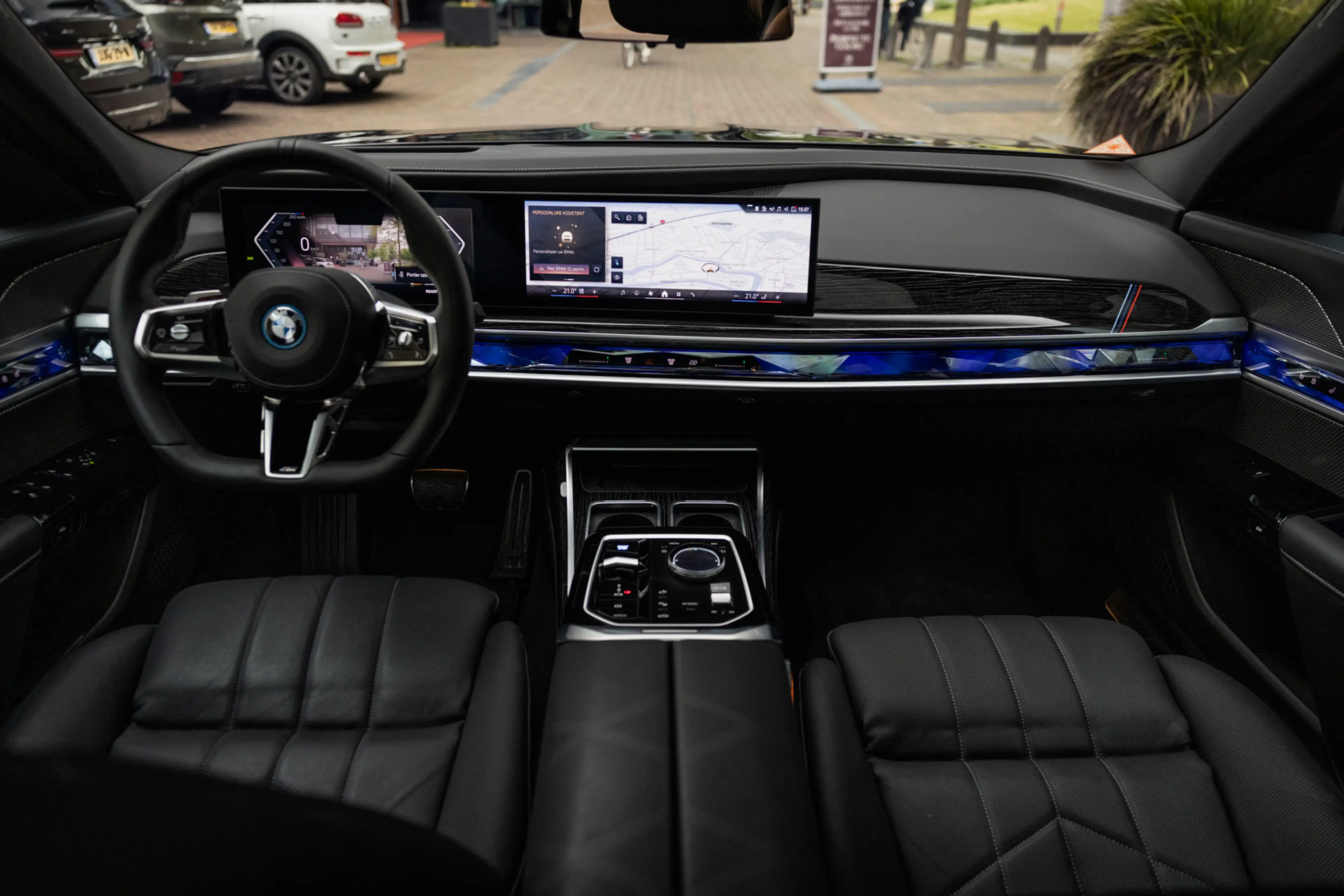 BMW i7 eDrive50 106kWh M Sport (455pk) Lage KM - Fabrieks — photo 5