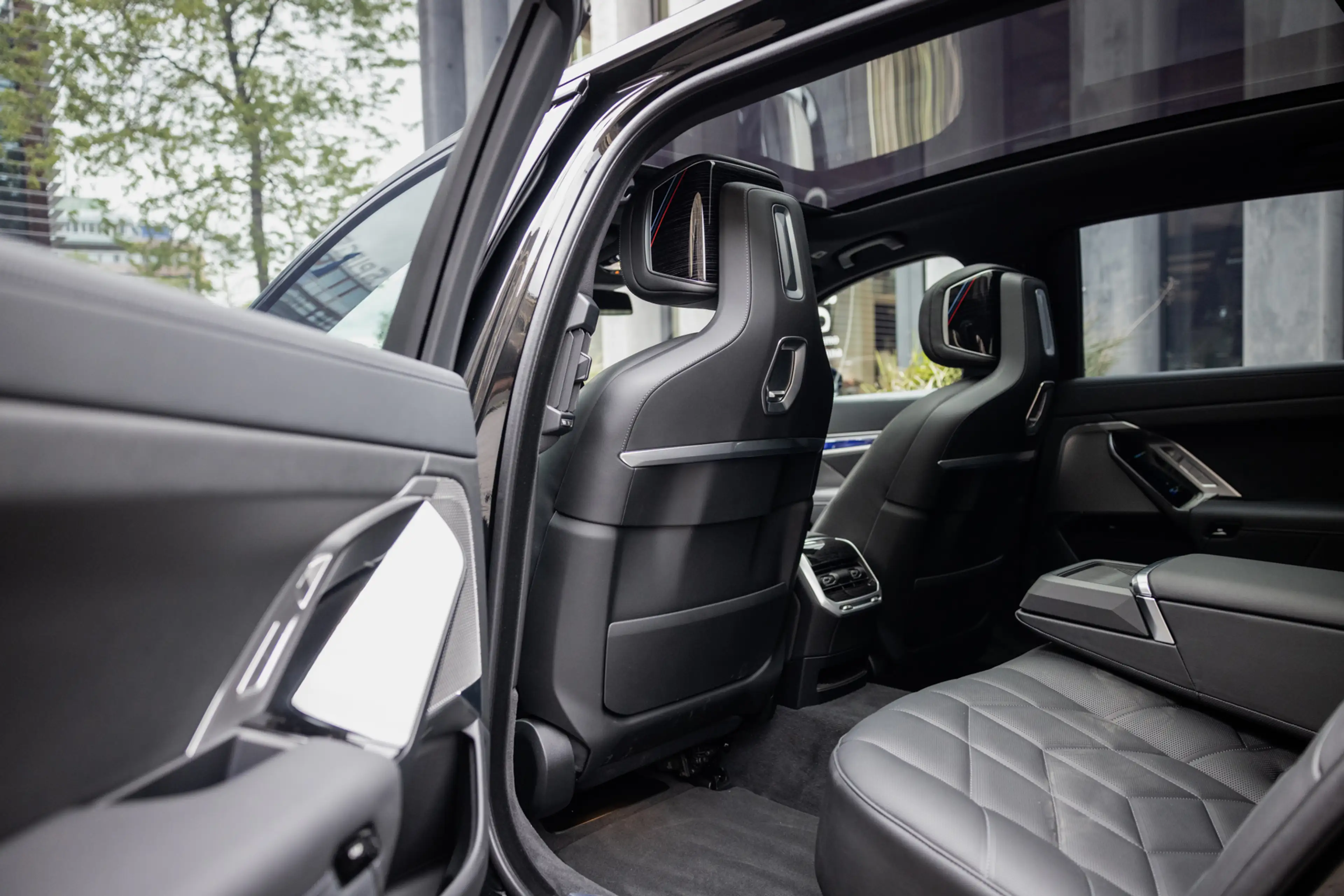 BMW i7 eDrive50 106kWh M Sport (455pk) Lage KM - Fabrieks — photo 12