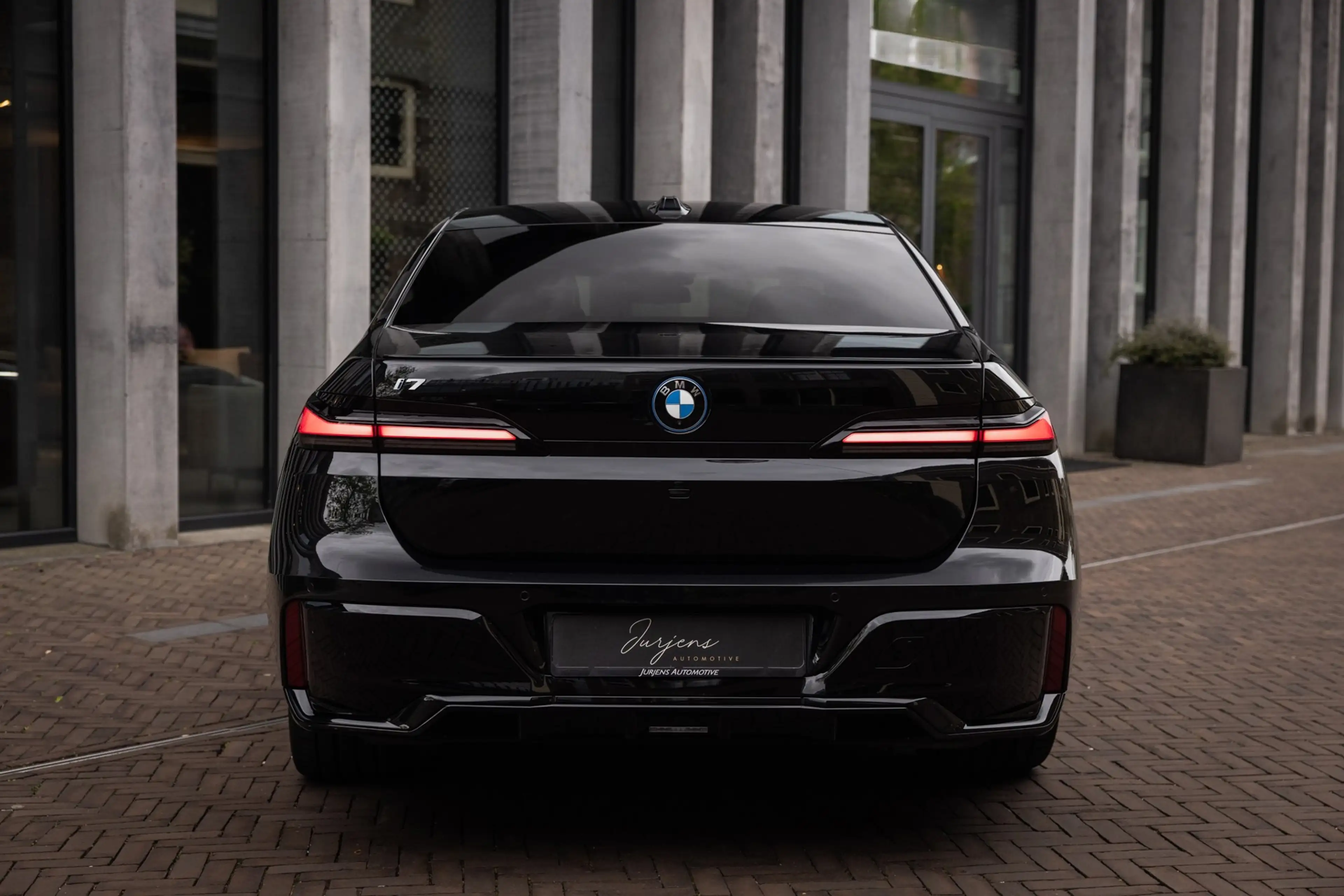 BMW i7 eDrive50 106kWh M Sport (455pk) Lage KM - Fabrieks — photo 4