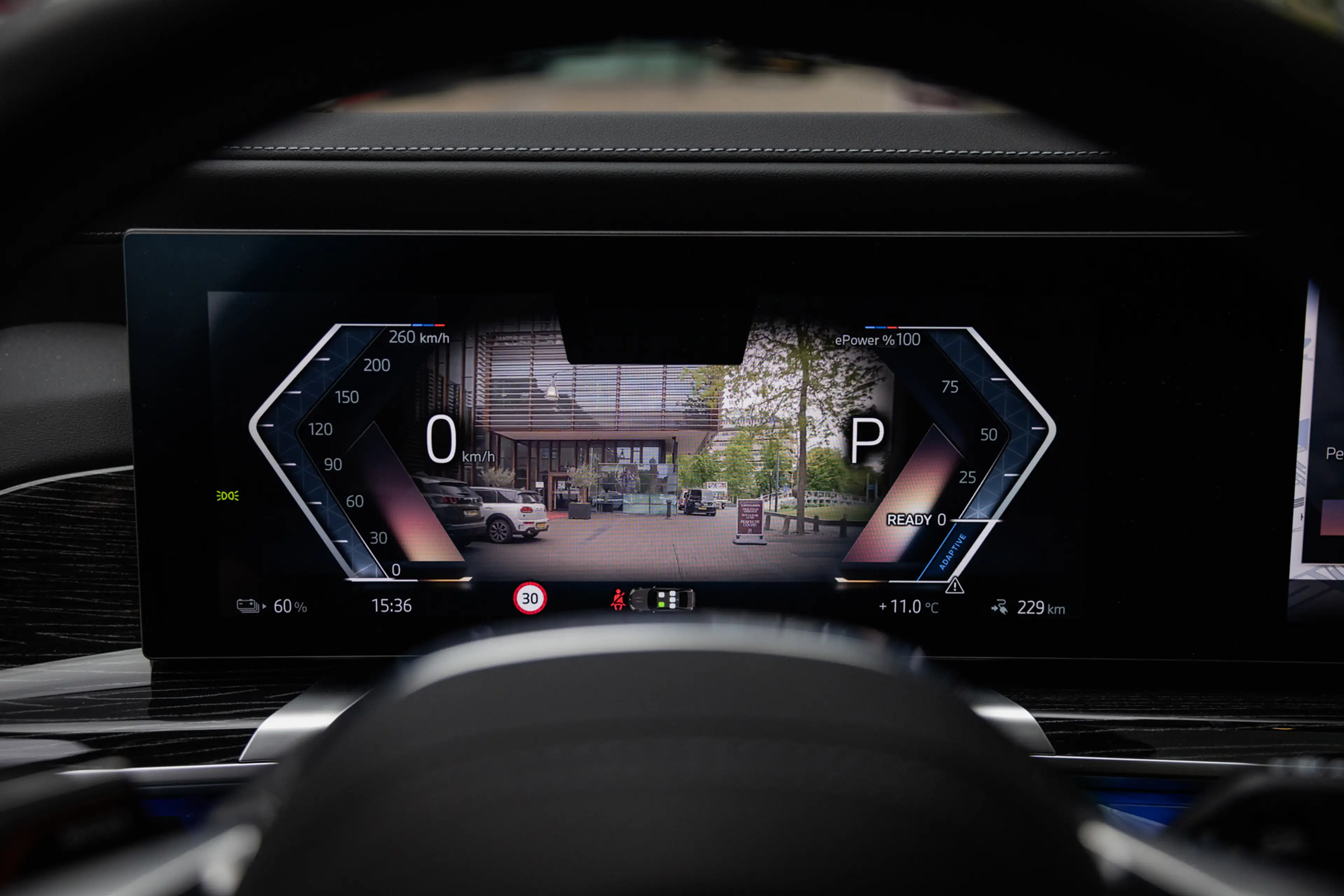 BMW i7 eDrive50 106kWh M Sport (455pk) Lage KM - Fabrieks — photo 9