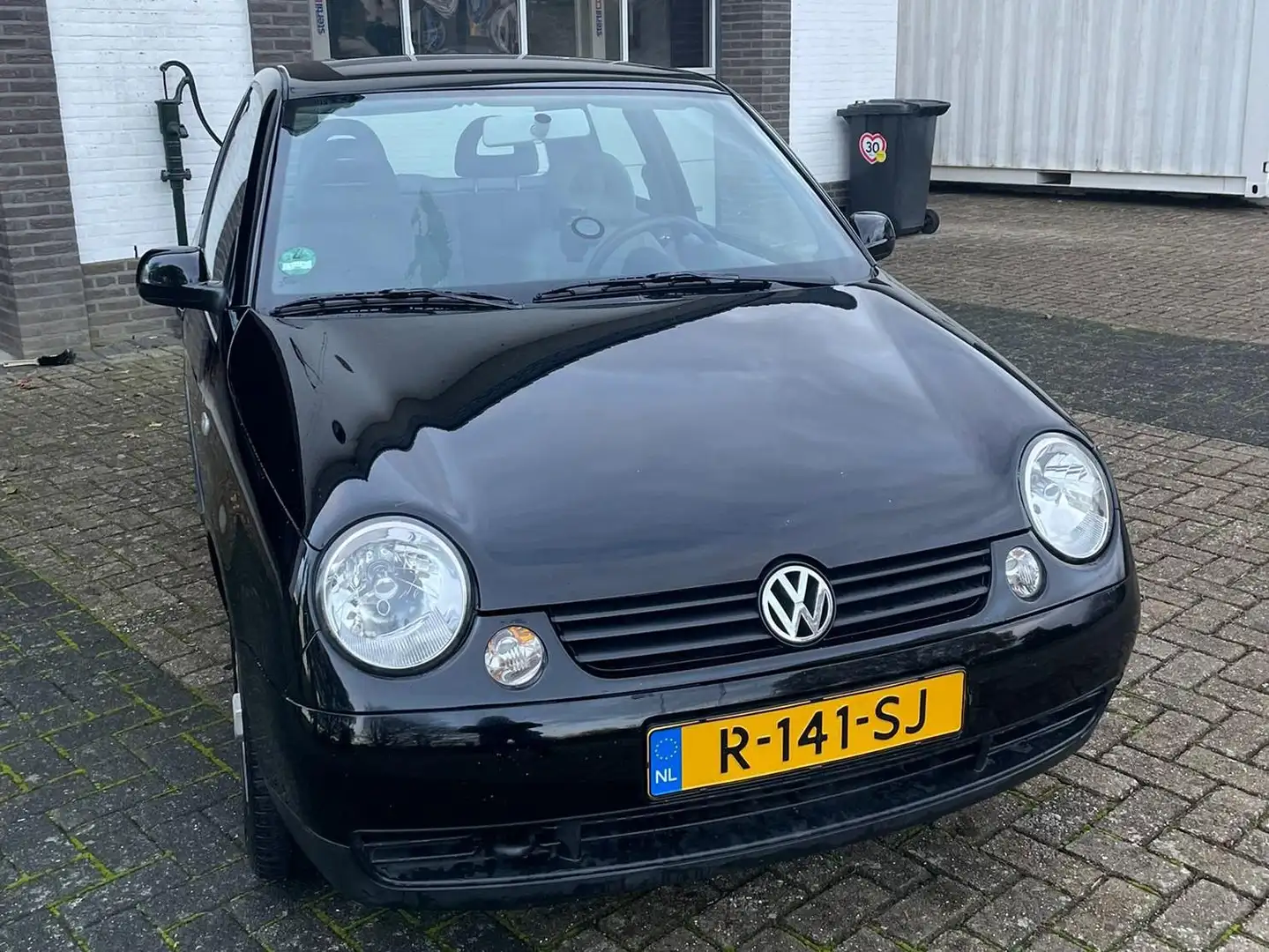 Volkswagen Lupo Lupo 1.4 Comfortline Zwart - 2