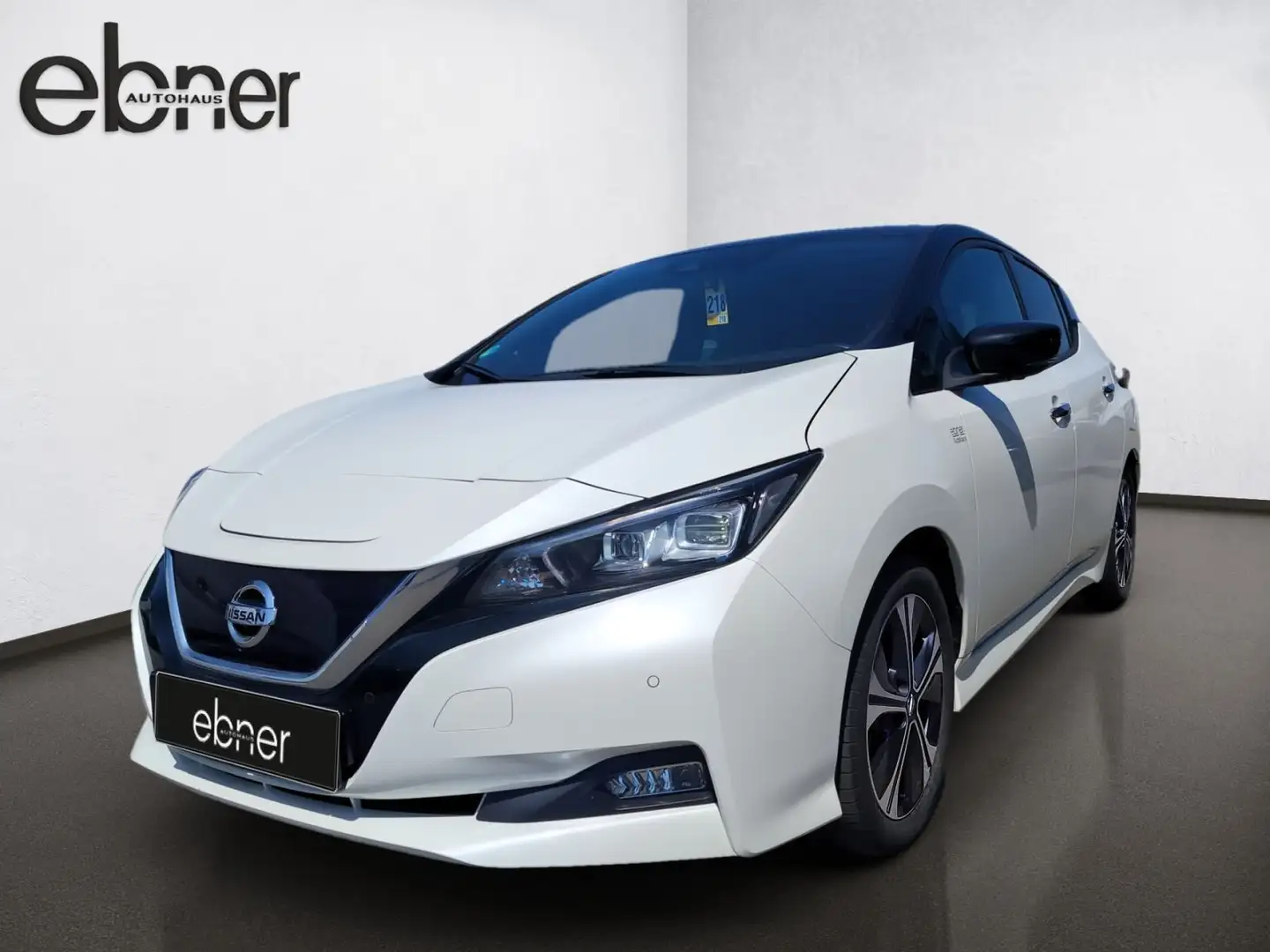 Nissan Leaf Tekna | 360° | Navi | LED | Leder | Bose Wit - 2