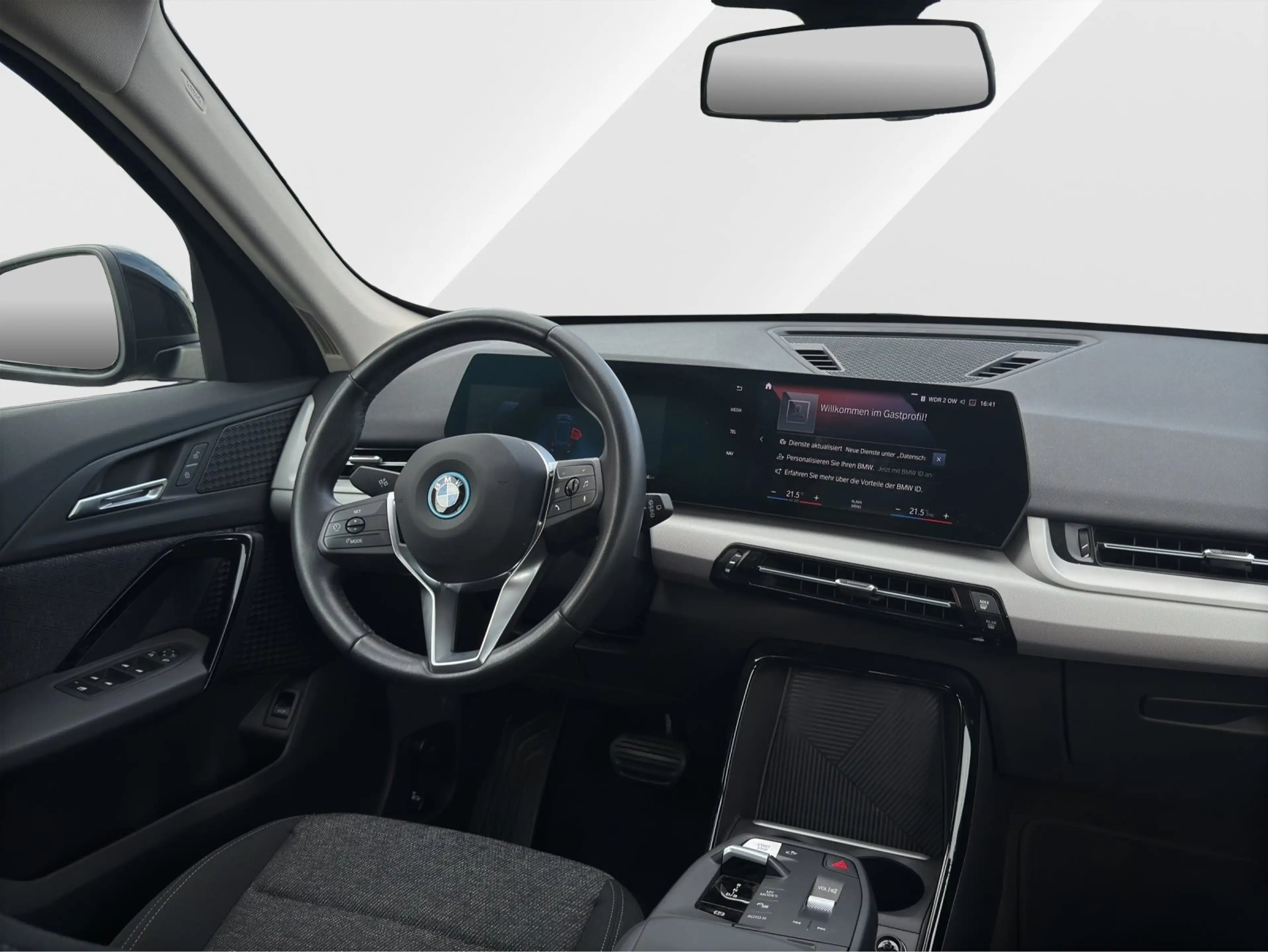 BMW iX 1 xDrive30 *AHK*ADPT FAHRW*KAMERA*WIDESCREEN*WÄRME — photo 9