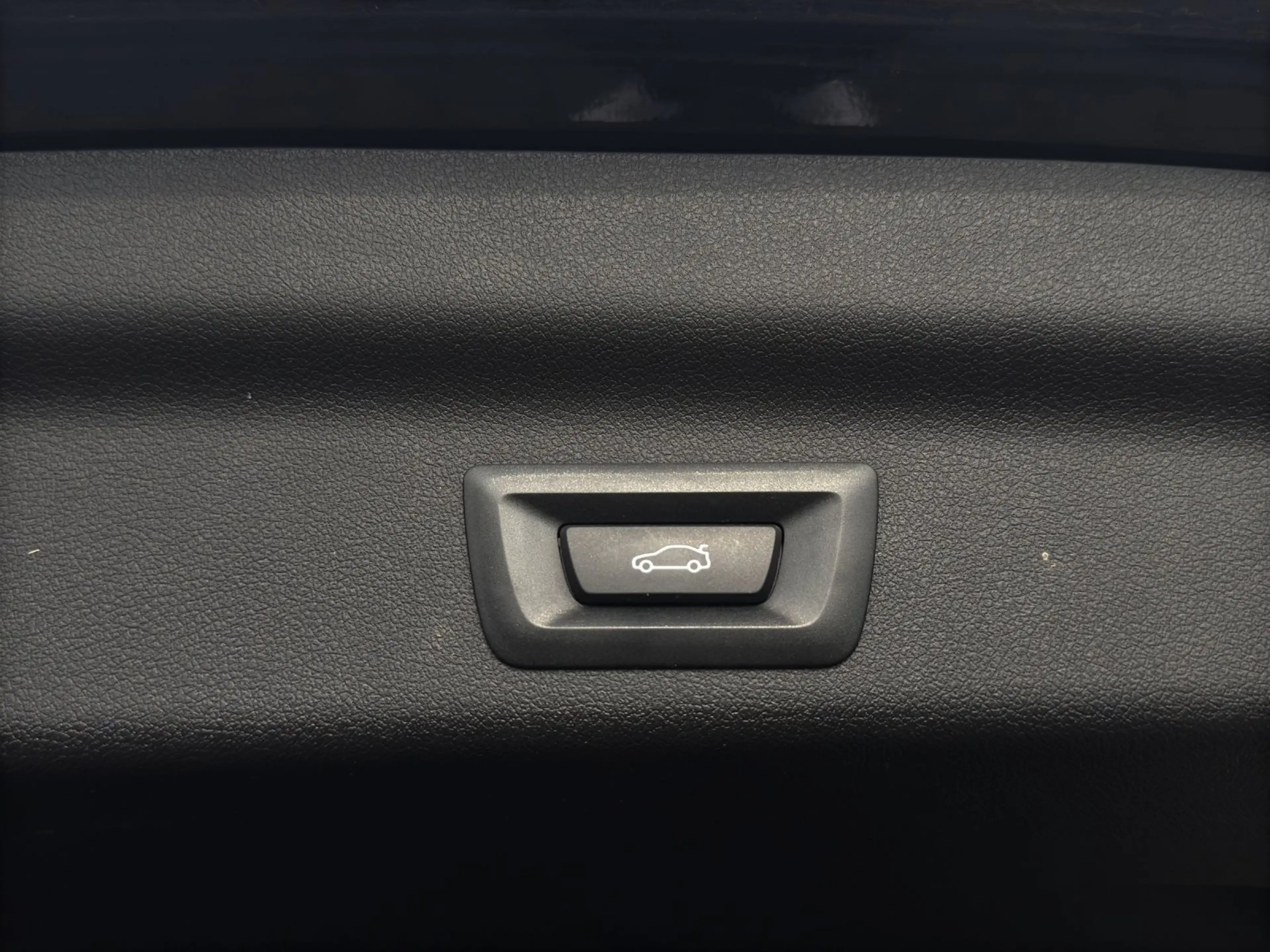 BMW iX 1 xDrive30 *AHK*ADPT FAHRW*KAMERA*WIDESCREEN*WÄRME — photo 17