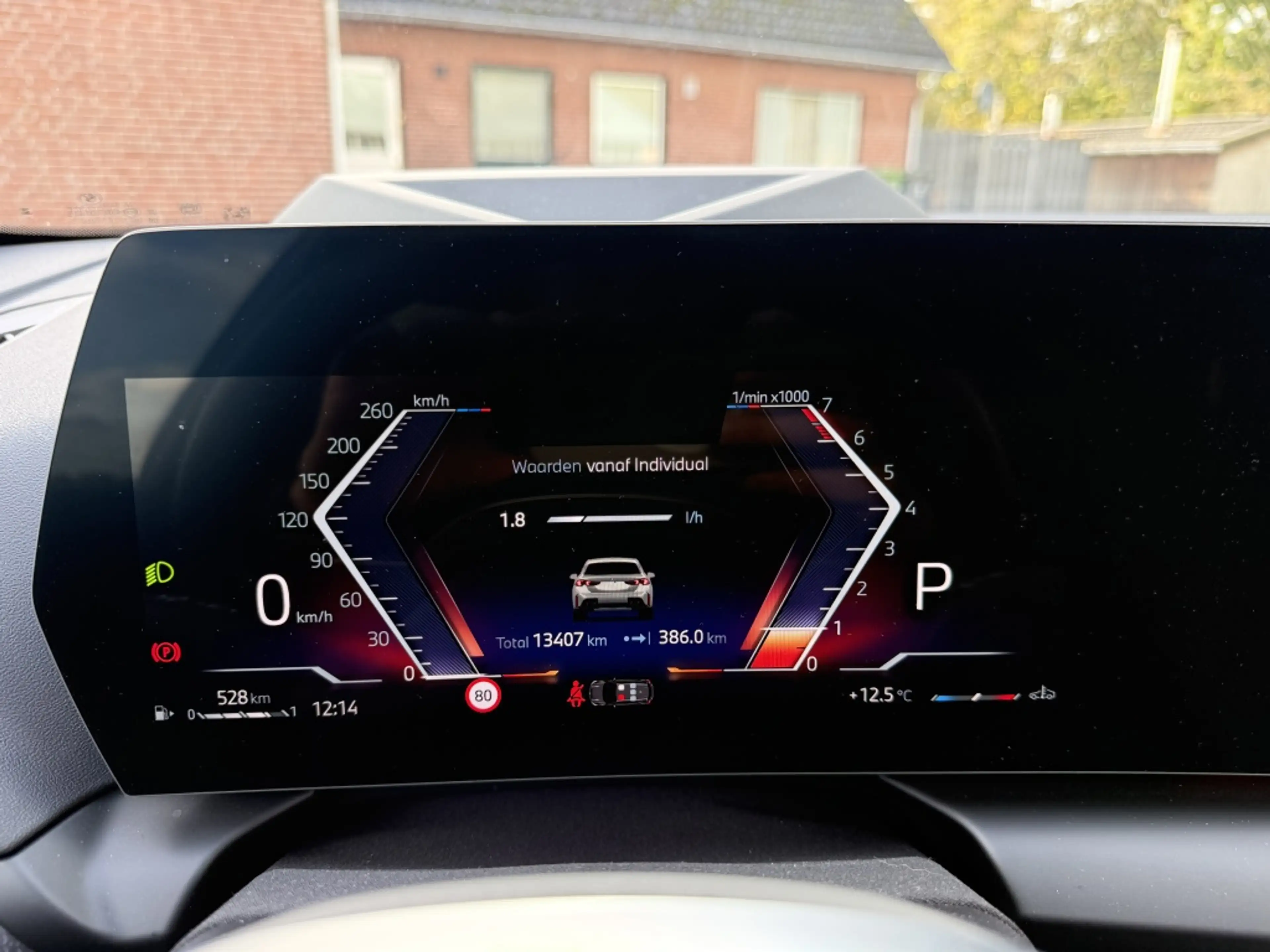 BMW 120 1-serie M-Sport Design Edition — photo 34