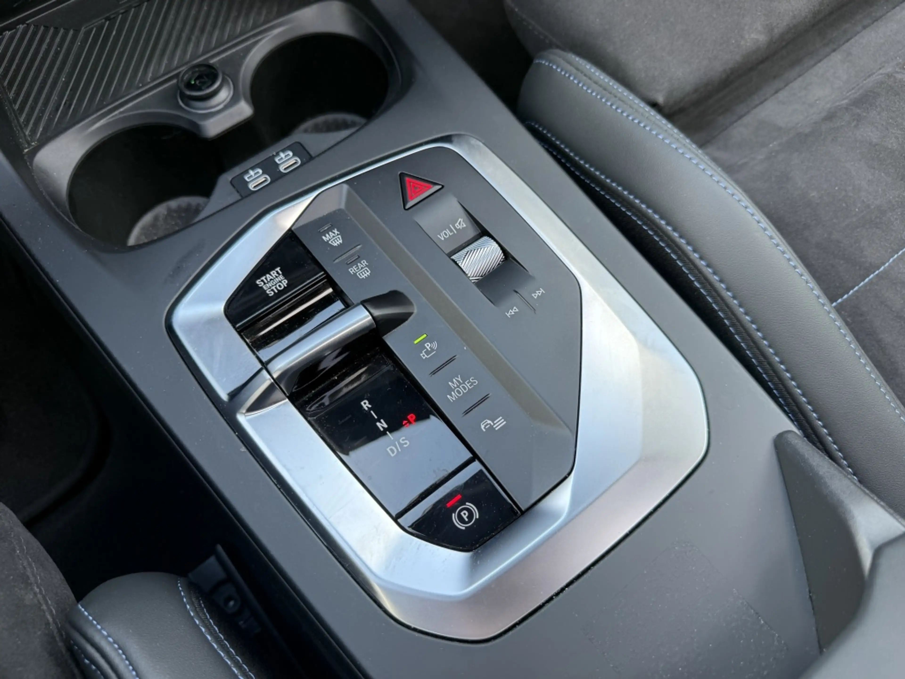 BMW 120 1-serie M-Sport Design Edition — photo 48