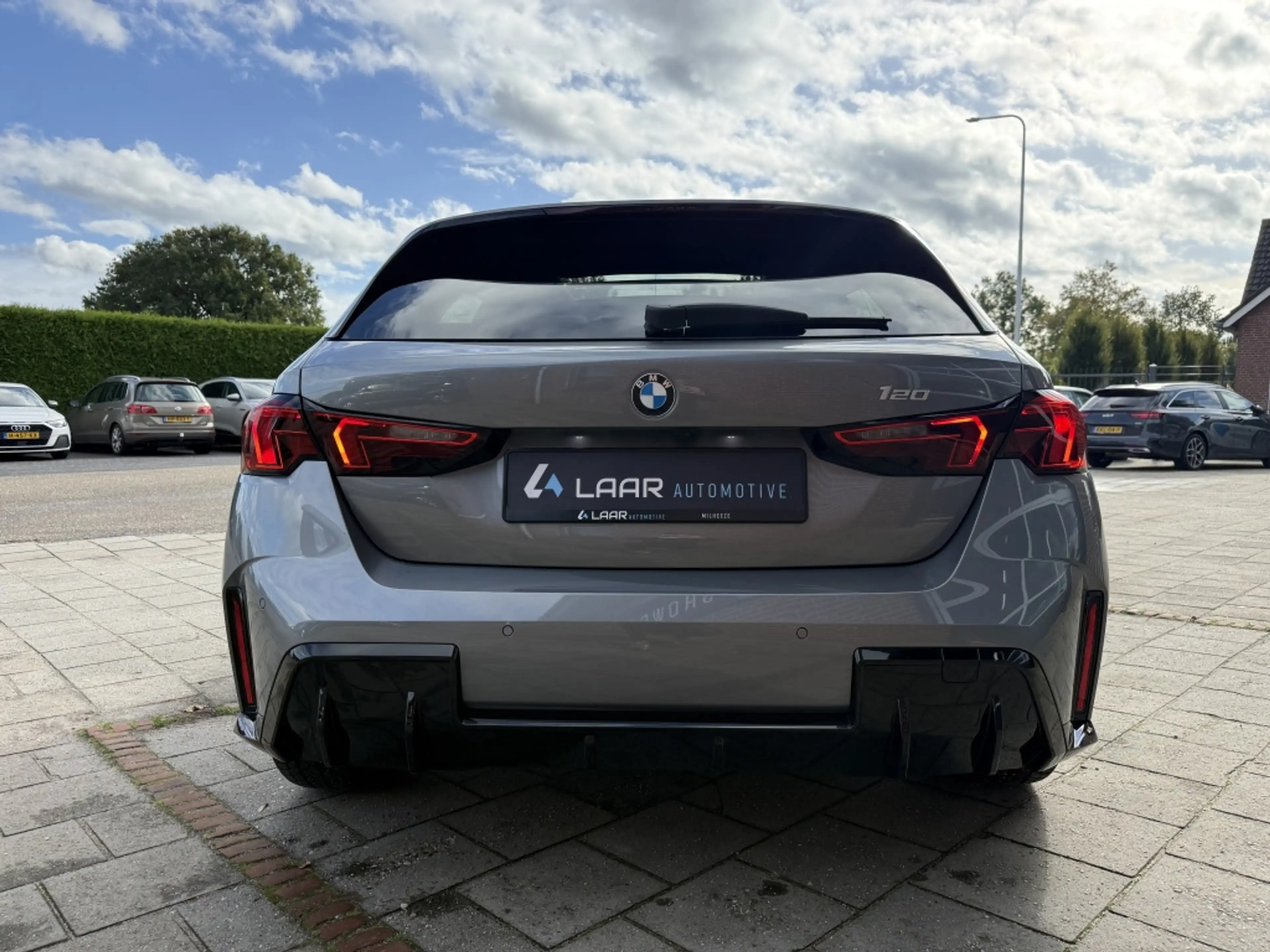 BMW 120 1-serie M-Sport Design Edition — photo 14