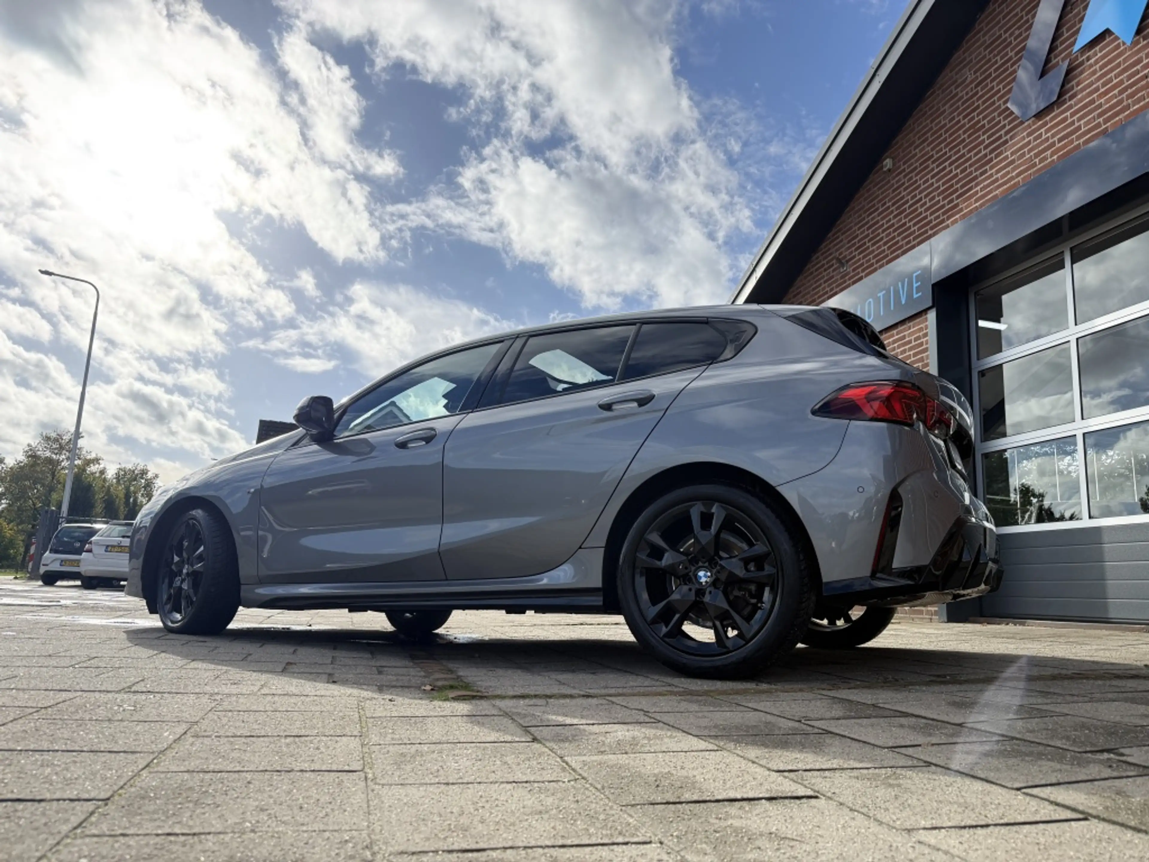 BMW 120 1-serie M-Sport Design Edition — photo 3