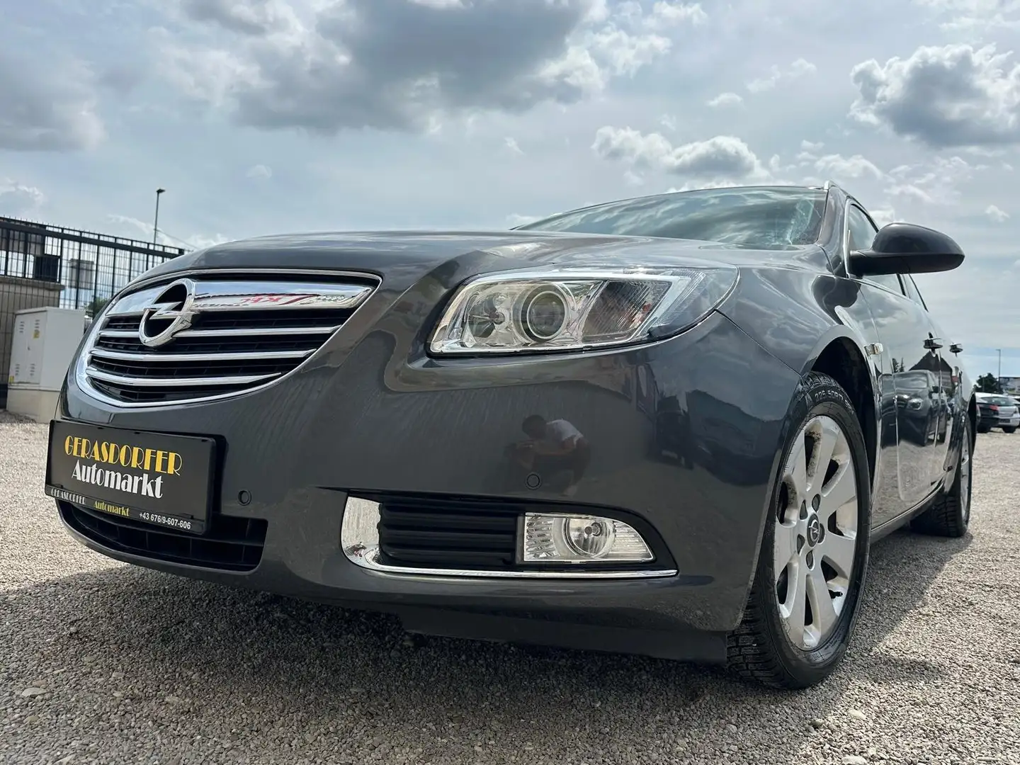Opel Insignia 2,0CDTI Cosmo Sports Tourer **Finanzierung* Grau - 2