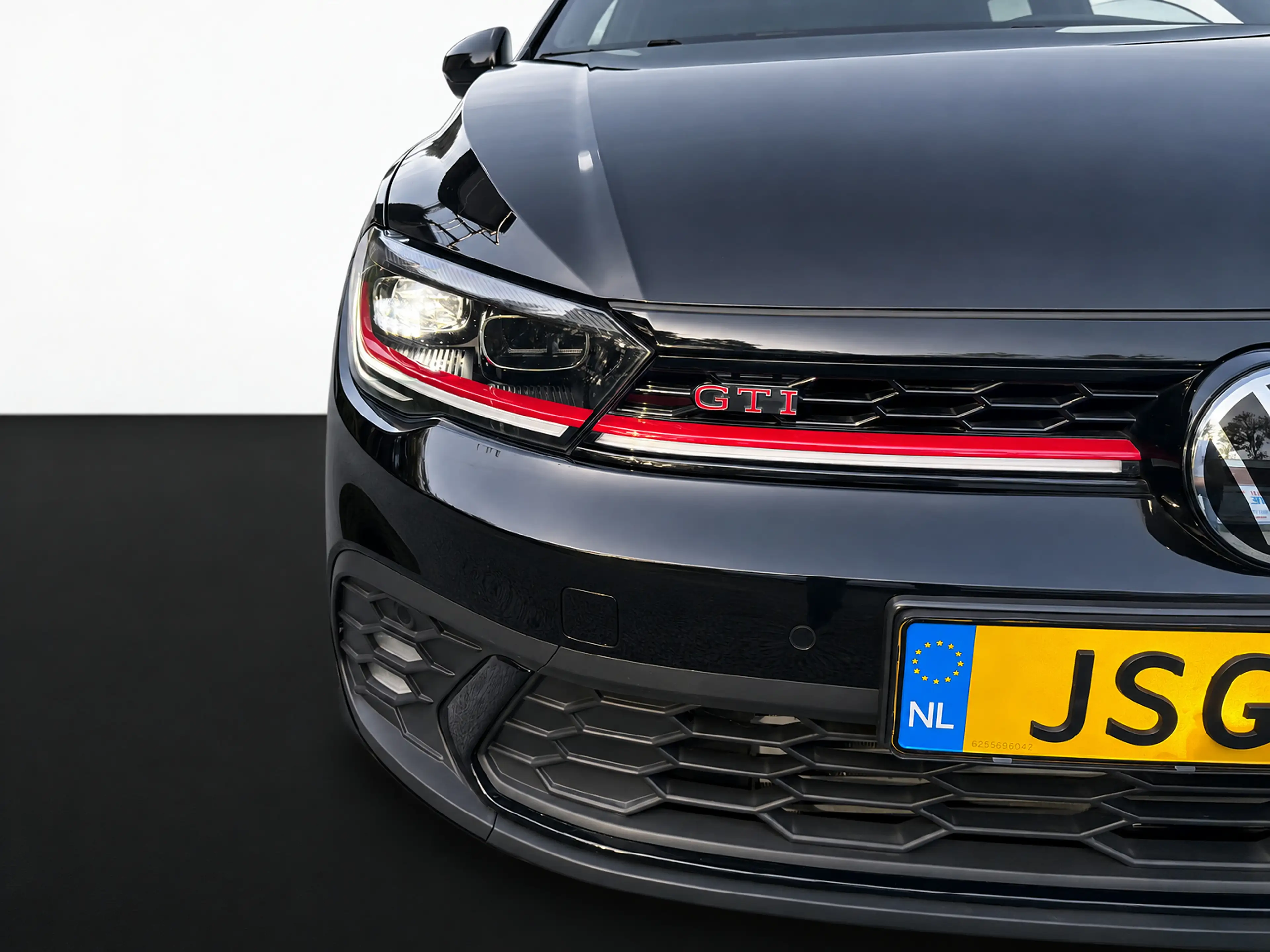 Volkswagen Polo GTI 2.0 TSI TSI 210PK DSG GTI-SPORT IQ-LIGHT/PDC/CARPL — photo 15