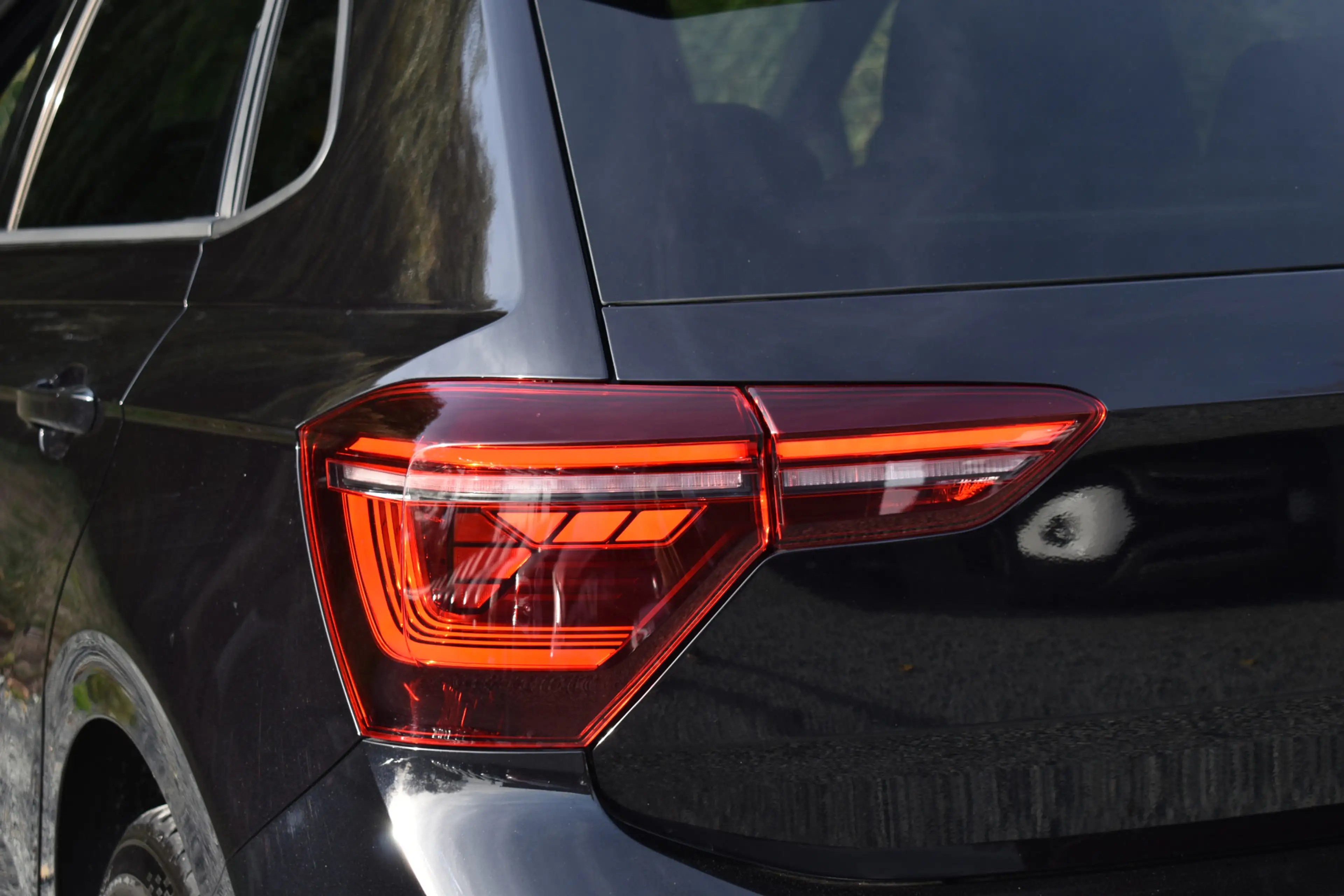 Volkswagen Polo GTI 2.0 TSI TSI 210PK DSG GTI-SPORT IQ-LIGHT/PDC/CARPL — photo 32