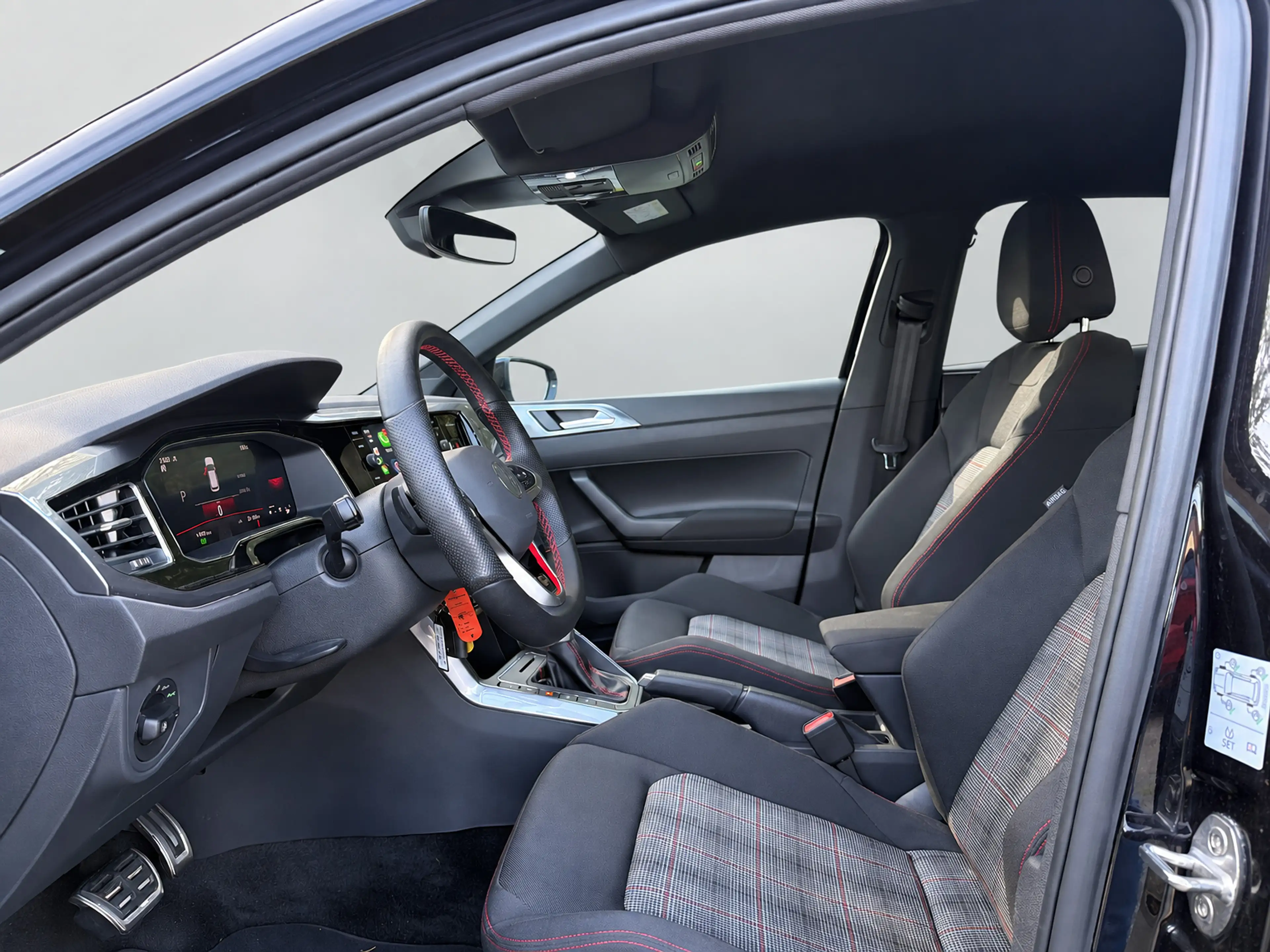 Volkswagen Polo GTI 2.0 TSI TSI 210PK DSG GTI-SPORT IQ-LIGHT/PDC/CARPL — photo 5