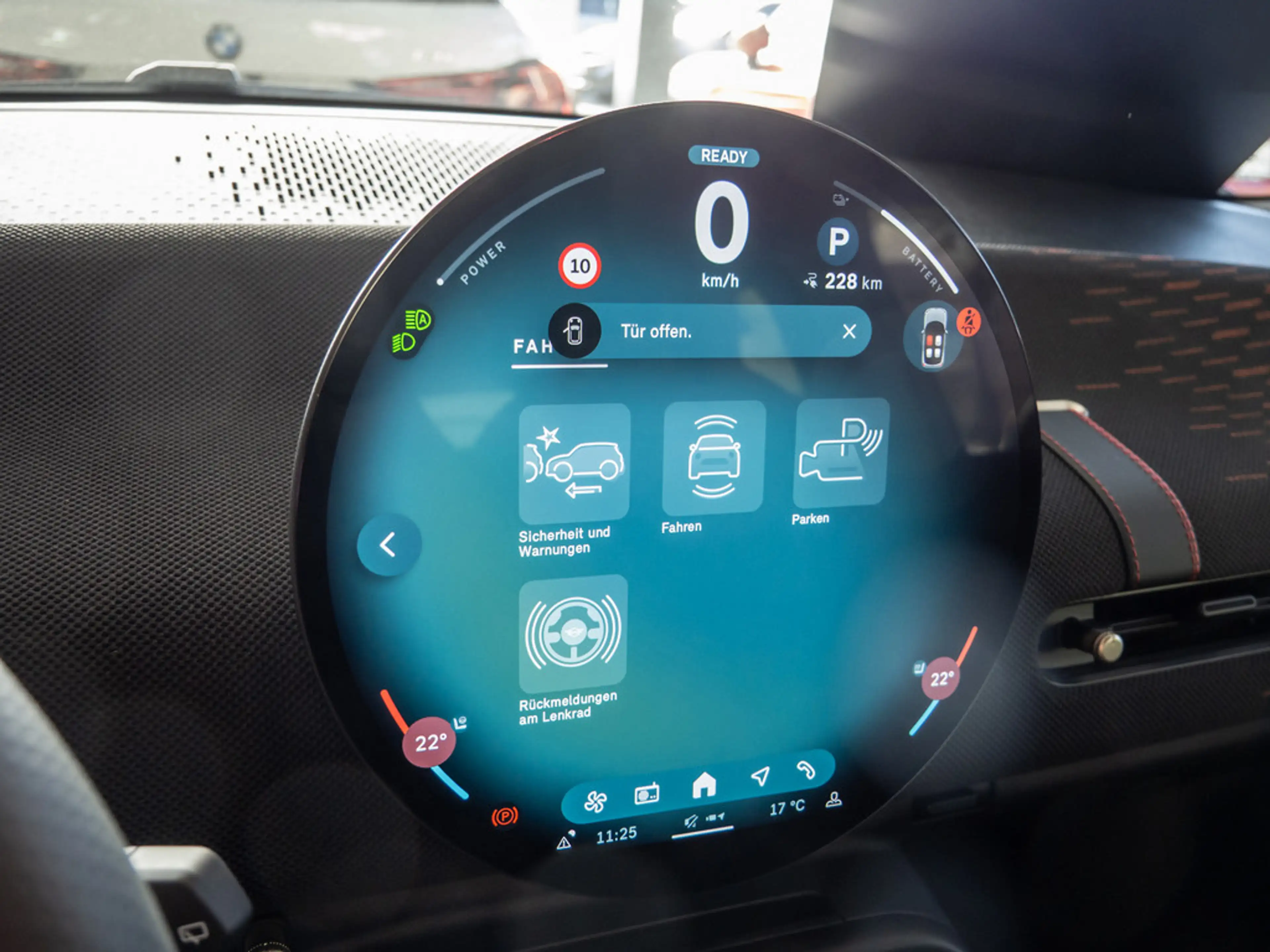 MINI Cooper SE John CooperWorks Trim PANO+H/K+NAVI — photo 13
