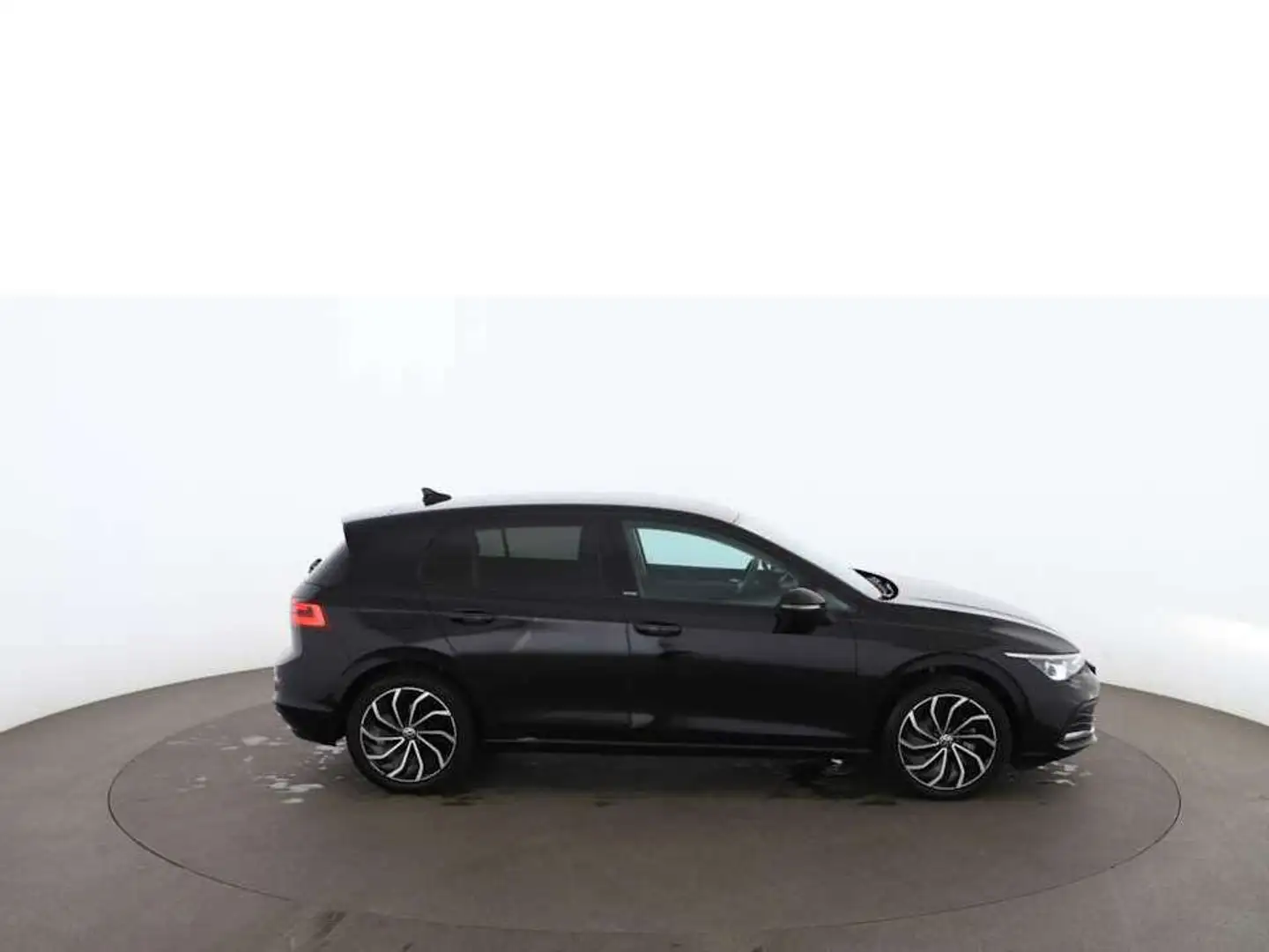 Volkswagen Golf VIII 2.0 TDI Active MATRIX RADAR NAVI PDC Schwarz - 2