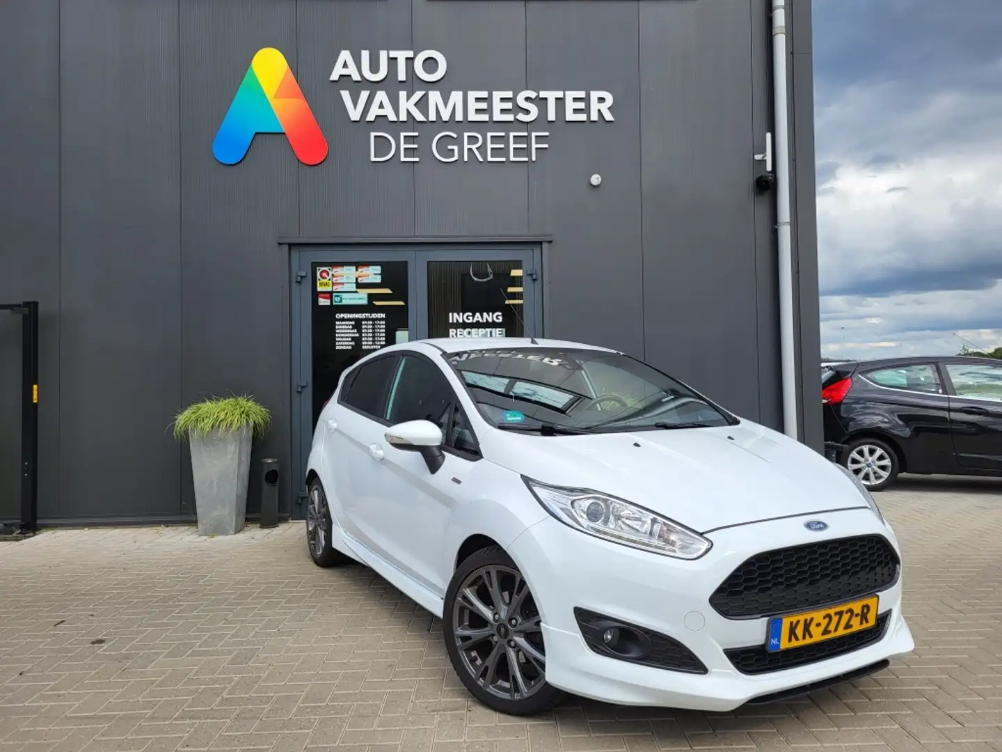 Ford Fiesta 1.0 Ecoboost 100 pk ST Line 17" Blanc - 2