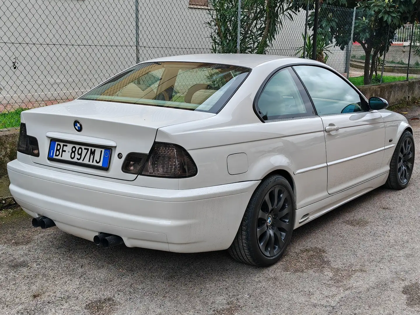 BMW 323 323ci Coupe bijela - 2