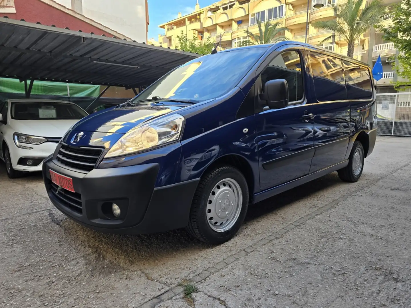 Peugeot Expert Furgón 2.0HDI 229 L2H1 125 Blau - 1
