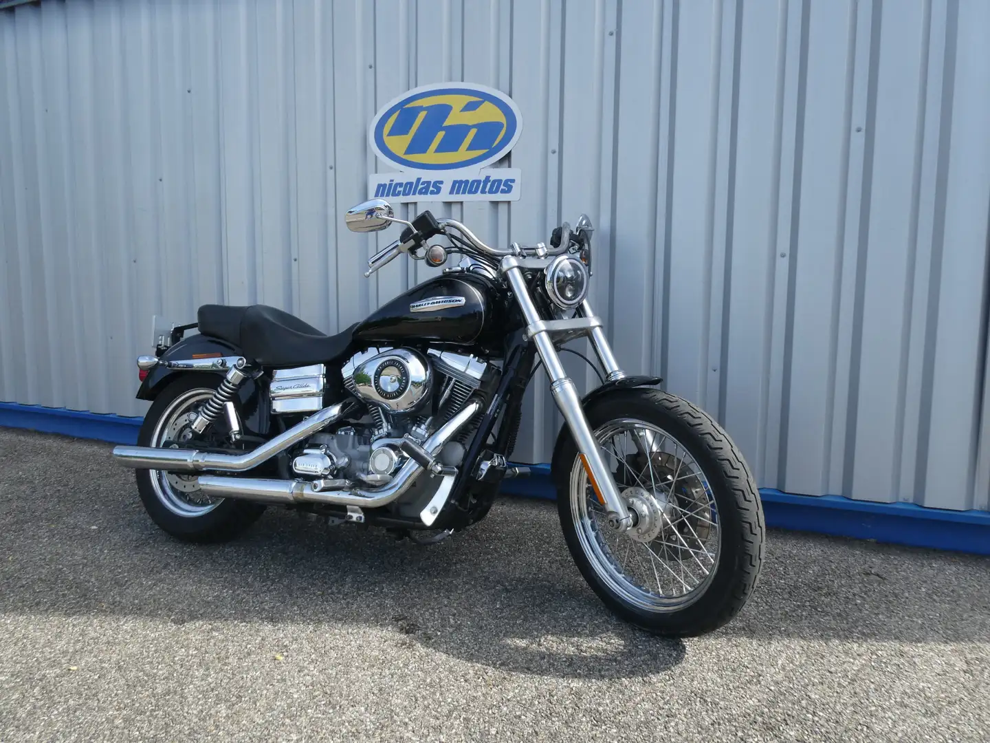 Harley-Davidson Dyna Super Glide Noir - 2