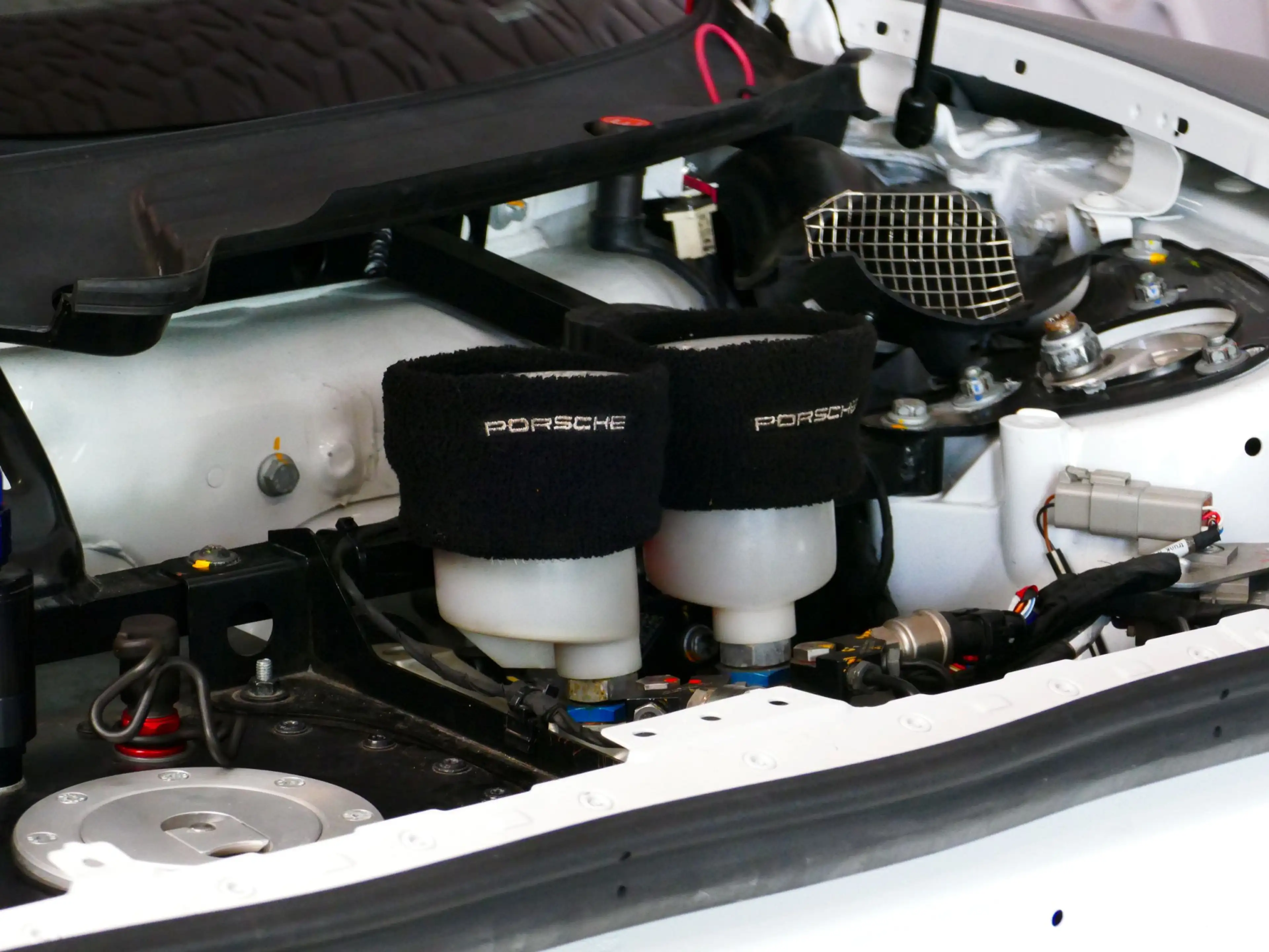 Porsche 991 GT3 CUP 991.2 GEN 2 2017 EX BTW VAT Circuit Car Ra — photo 49