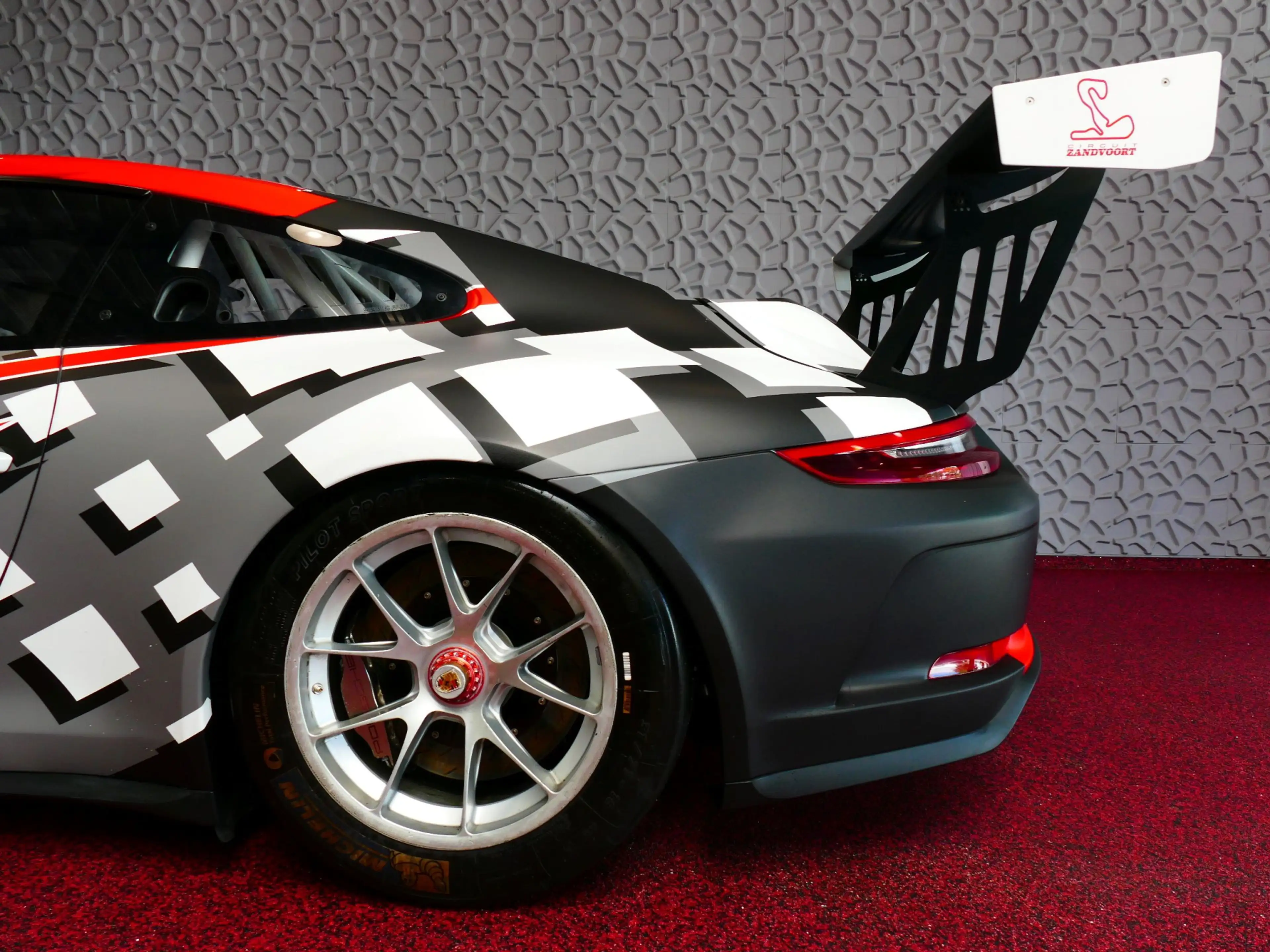 Porsche 991 GT3 CUP 991.2 GEN 2 2017 EX BTW VAT Circuit Car Ra — photo 25