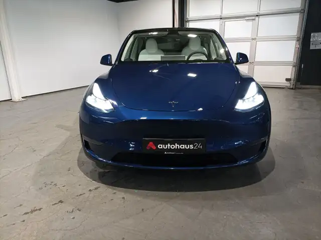 Tesla Model Y view 2