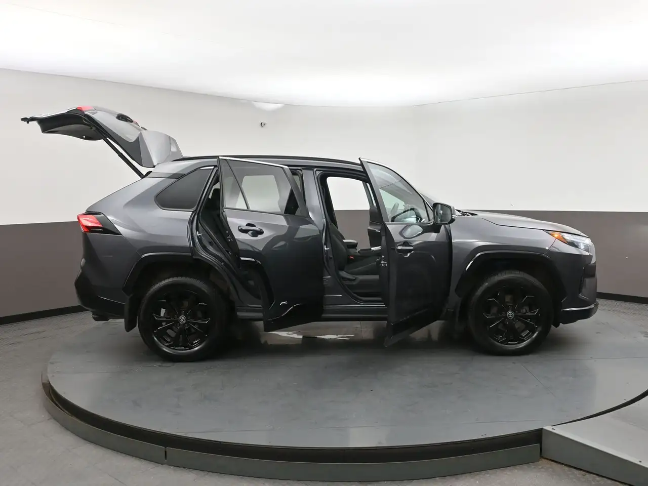 Toyota RAV 4 снимка Toyota RAV 4